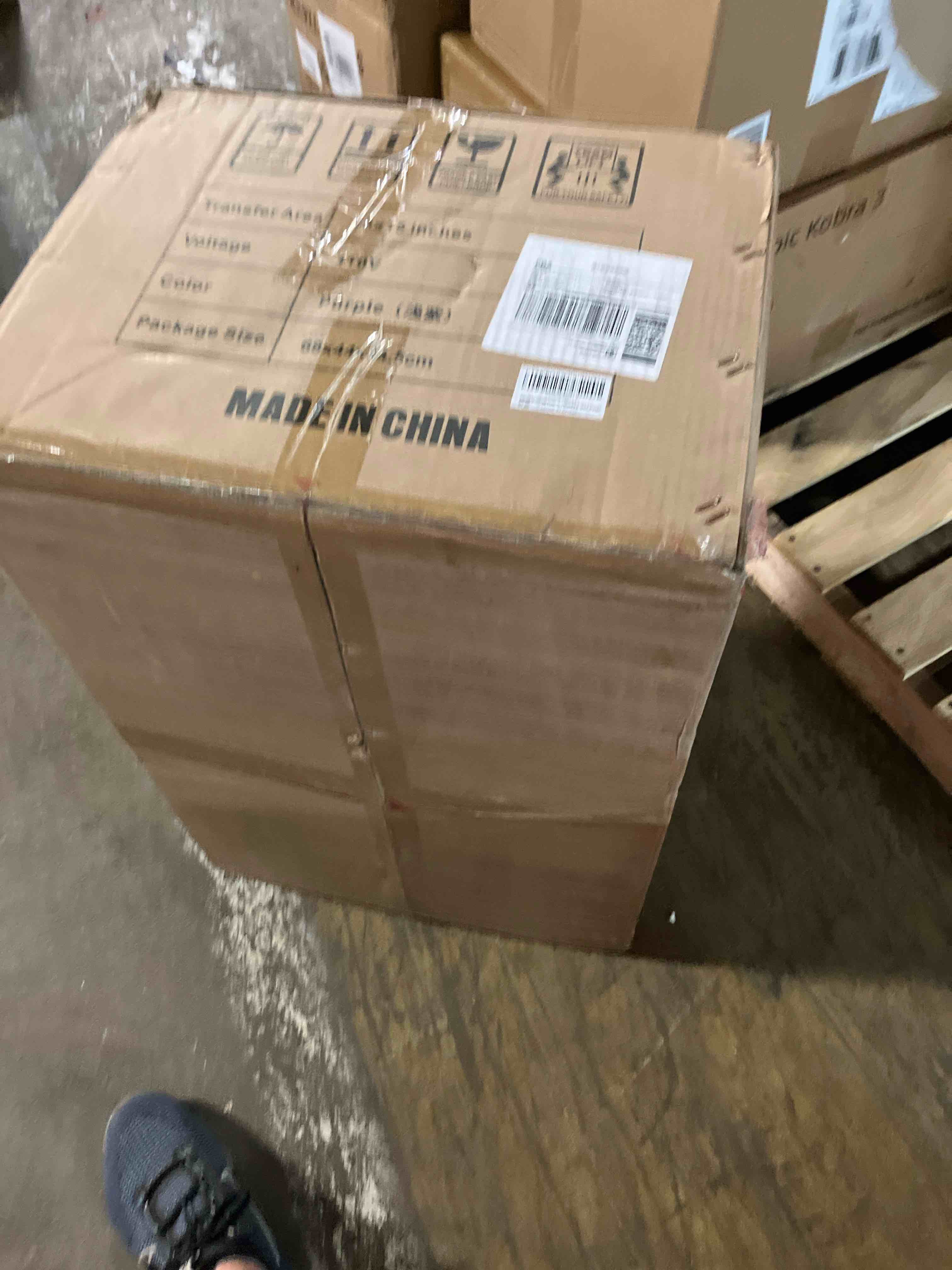 https://s3.amazonaws.com/lotting-images-prod/phillipi/PNK3536771_1755876199865.jpeg