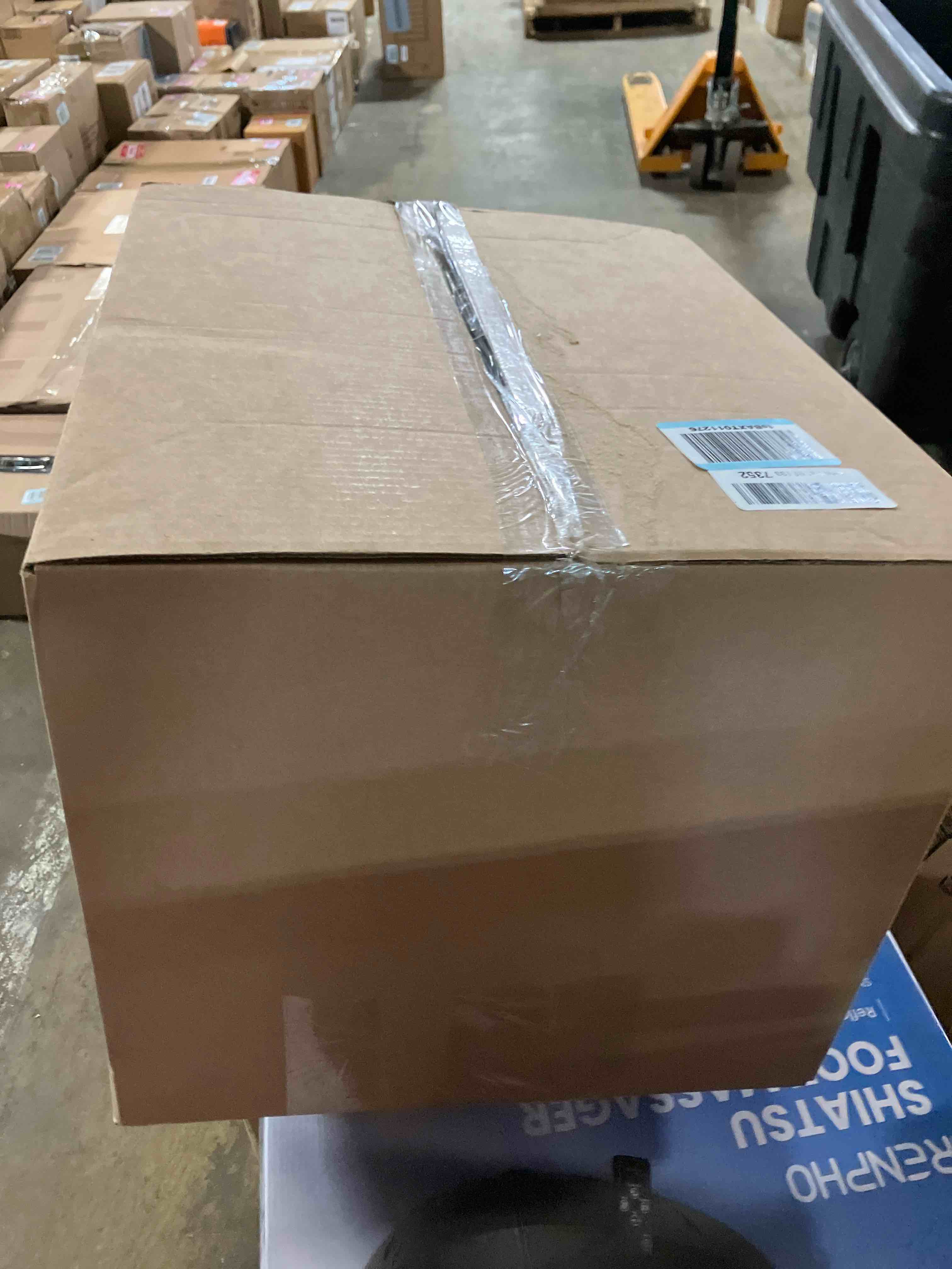 https://s3.amazonaws.com/lotting-images-prod/phillipi/PNK3536780_1755875295383.jpeg