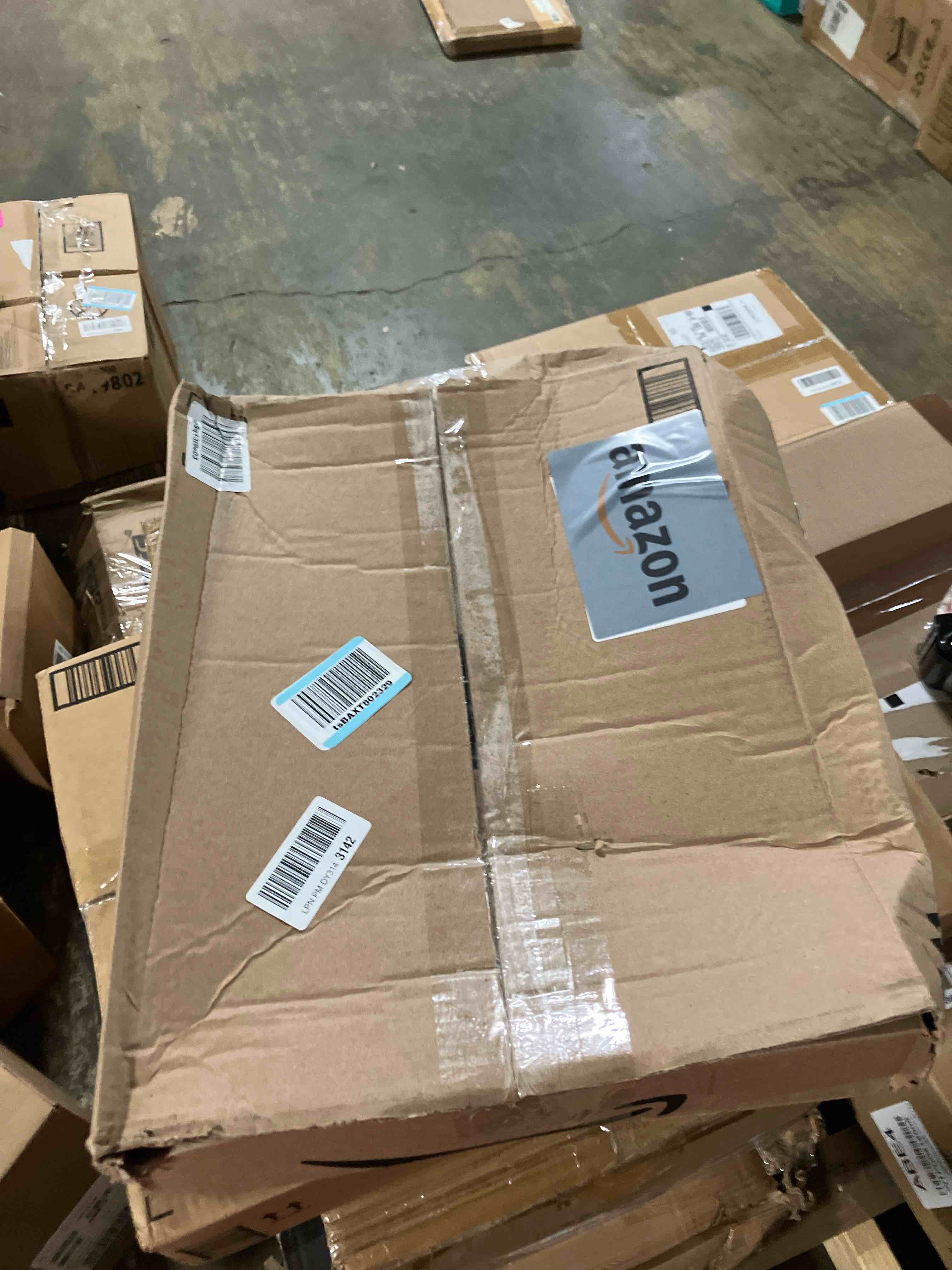 https://s3.amazonaws.com/lotting-images-prod/phillipi/PNK3536799_1755870749898.jpeg