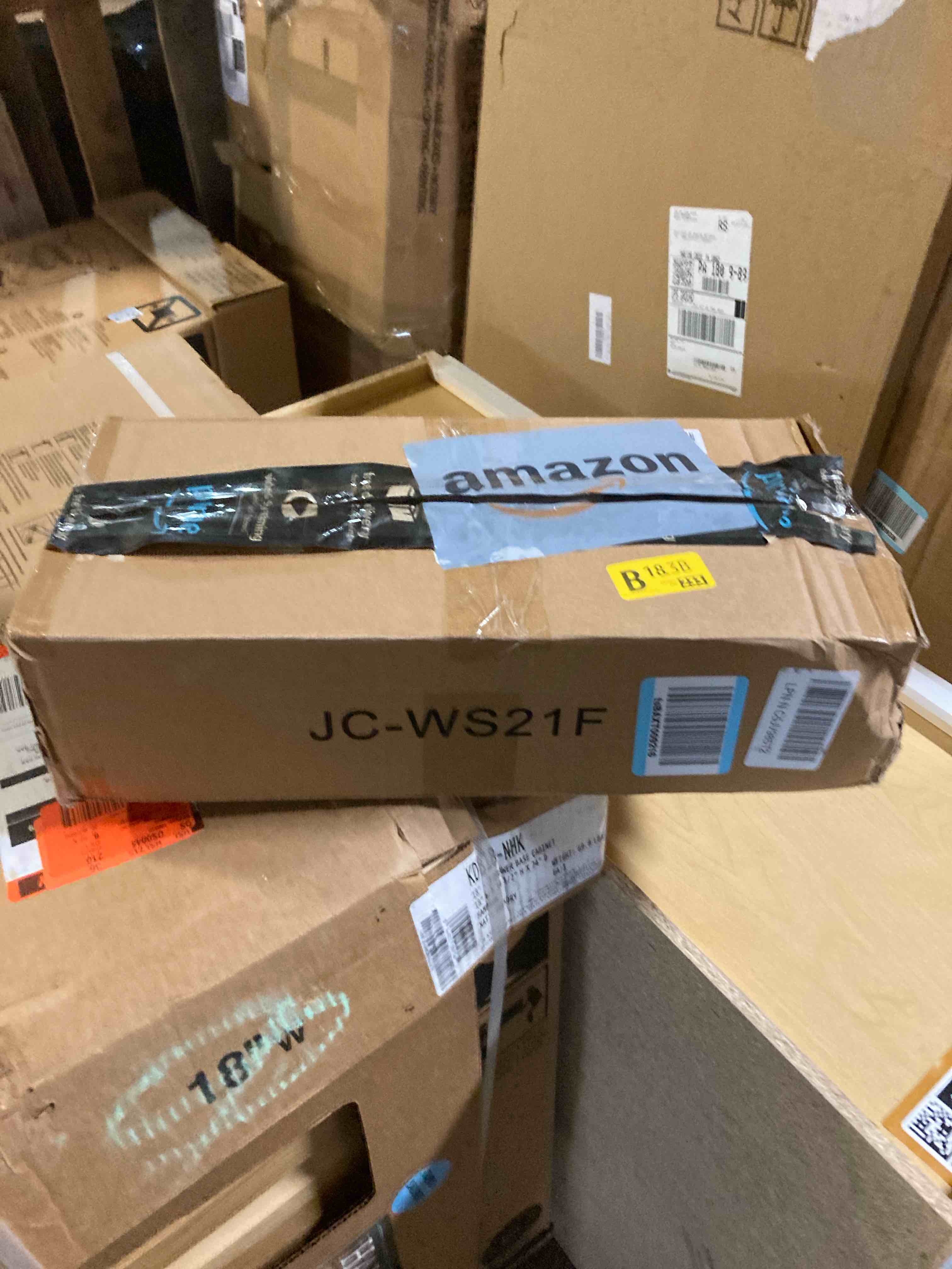 https://s3.amazonaws.com/lotting-images-prod/phillipi/PNK3536850_1755875304792.jpeg