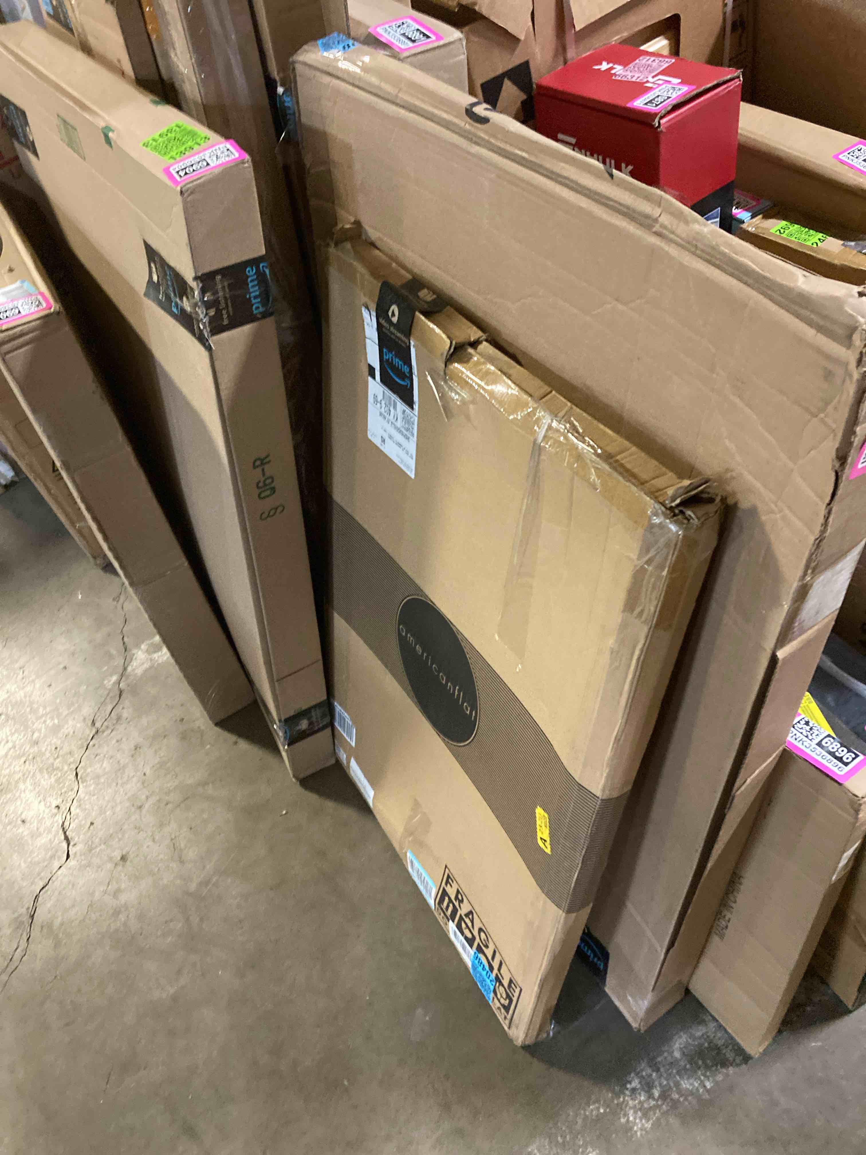 https://s3.amazonaws.com/lotting-images-prod/phillipi/PNK3536907_1755883154833.jpeg