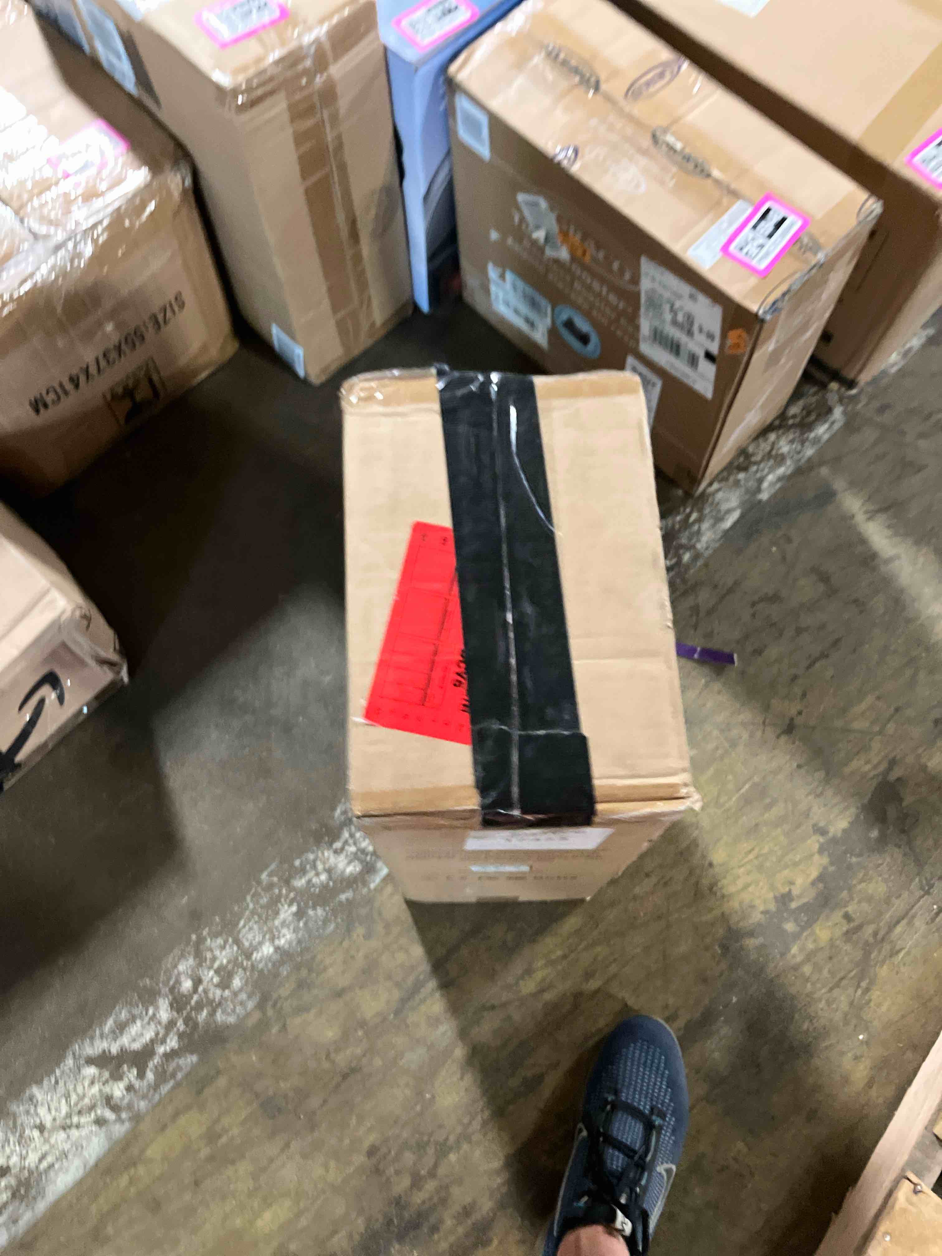 https://s3.amazonaws.com/lotting-images-prod/phillipi/PNK3536939_1755879647458.jpeg