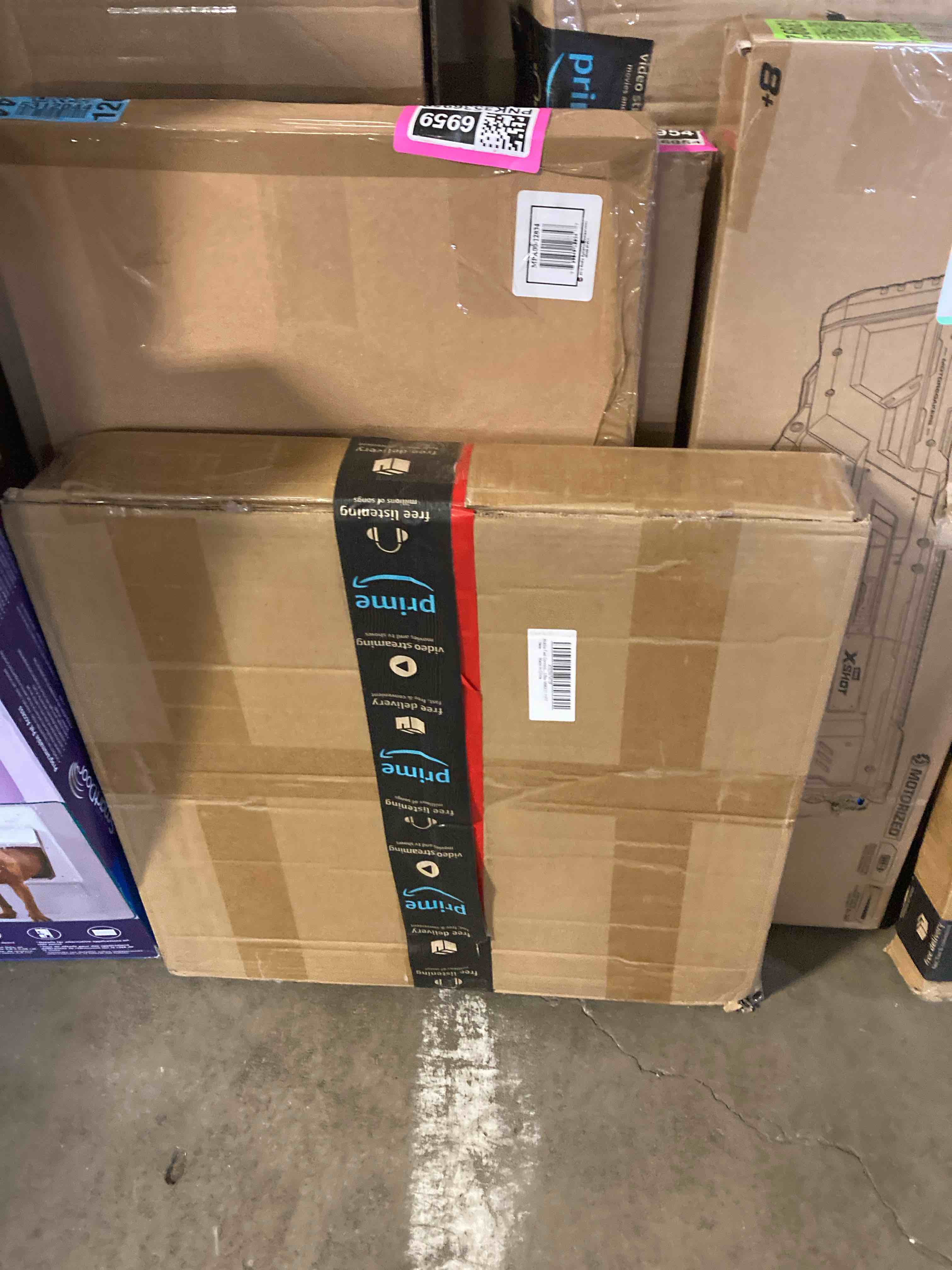 https://s3.amazonaws.com/lotting-images-prod/phillipi/PNK3536961_1755884572390.jpeg