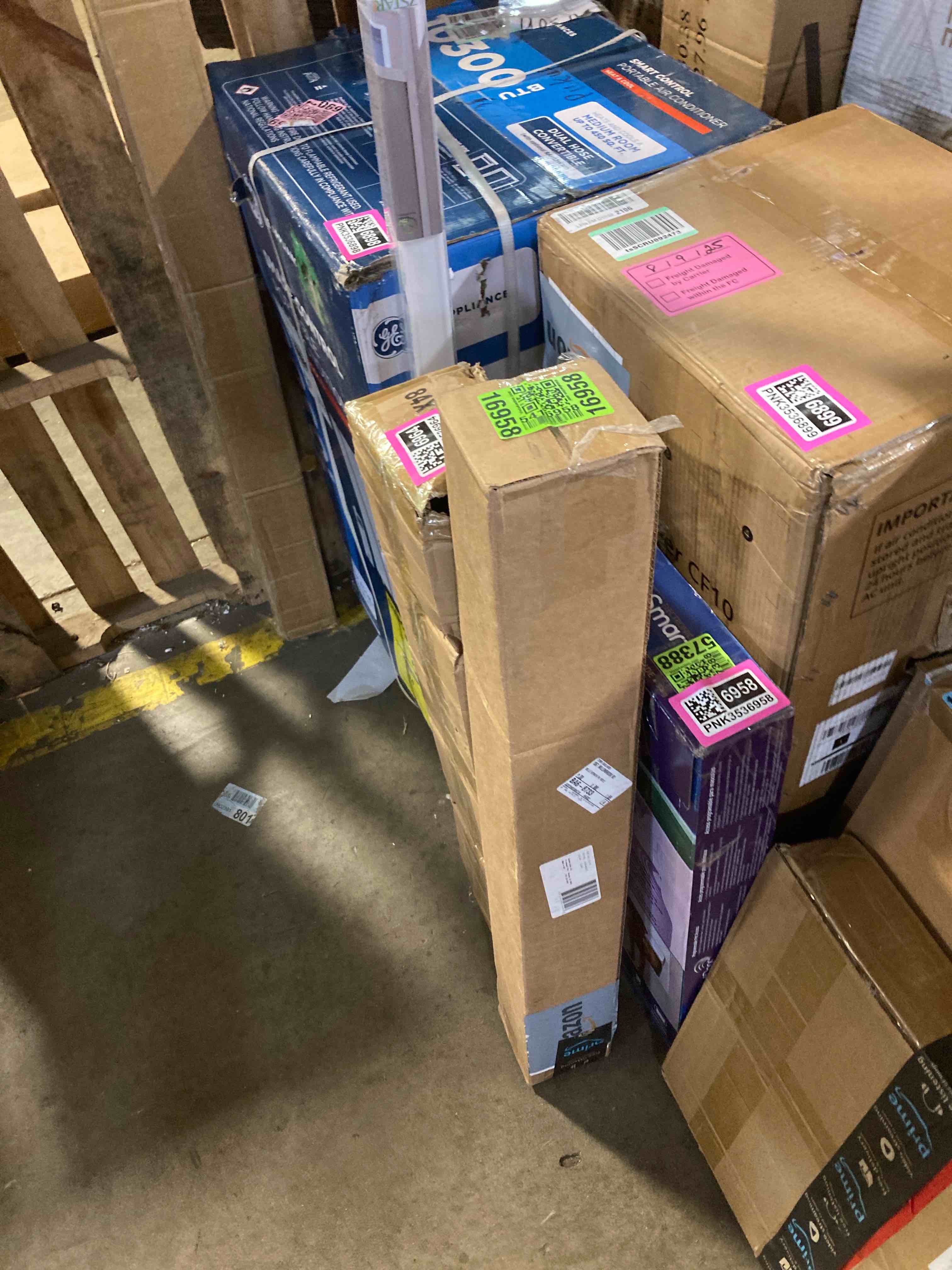 https://s3.amazonaws.com/lotting-images-prod/phillipi/PNK3536966_1755885753896.jpeg