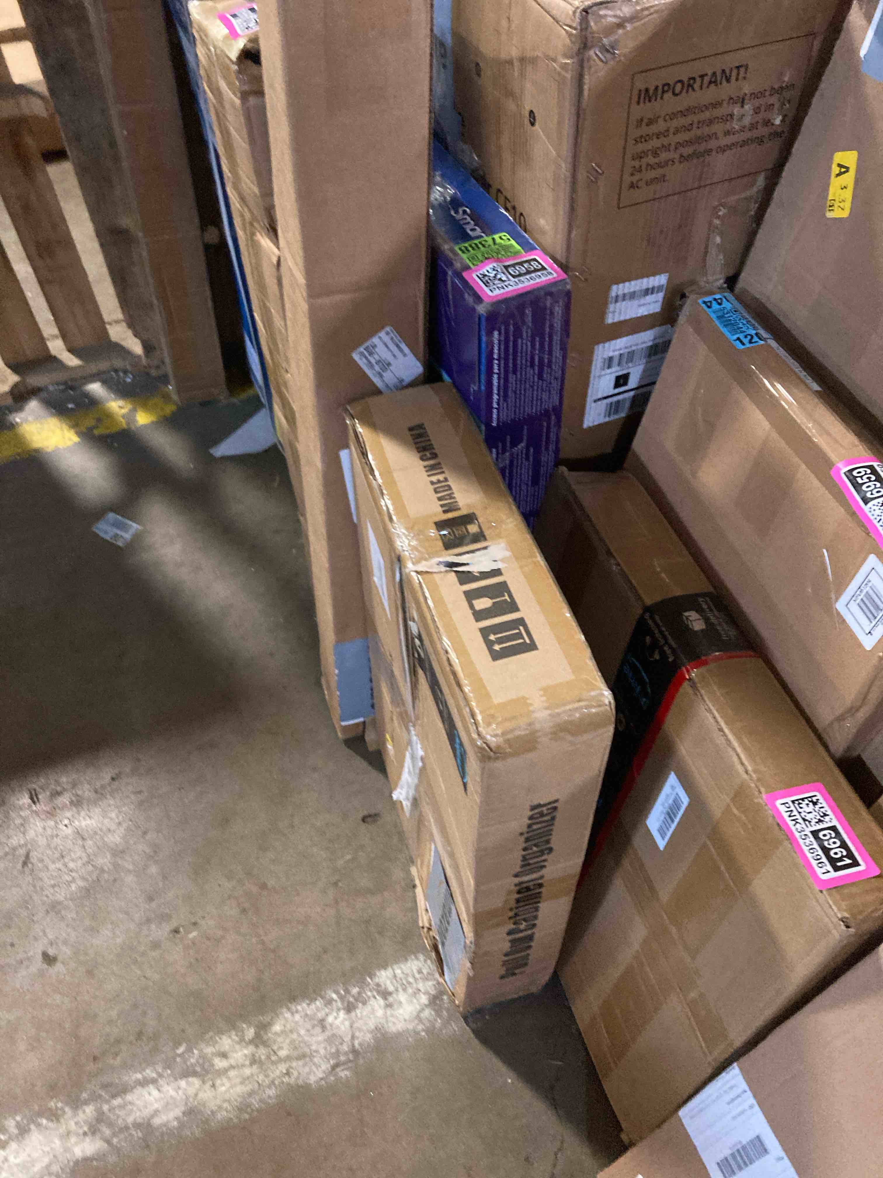 https://s3.amazonaws.com/lotting-images-prod/phillipi/PNK3536967_1755885819122.jpeg