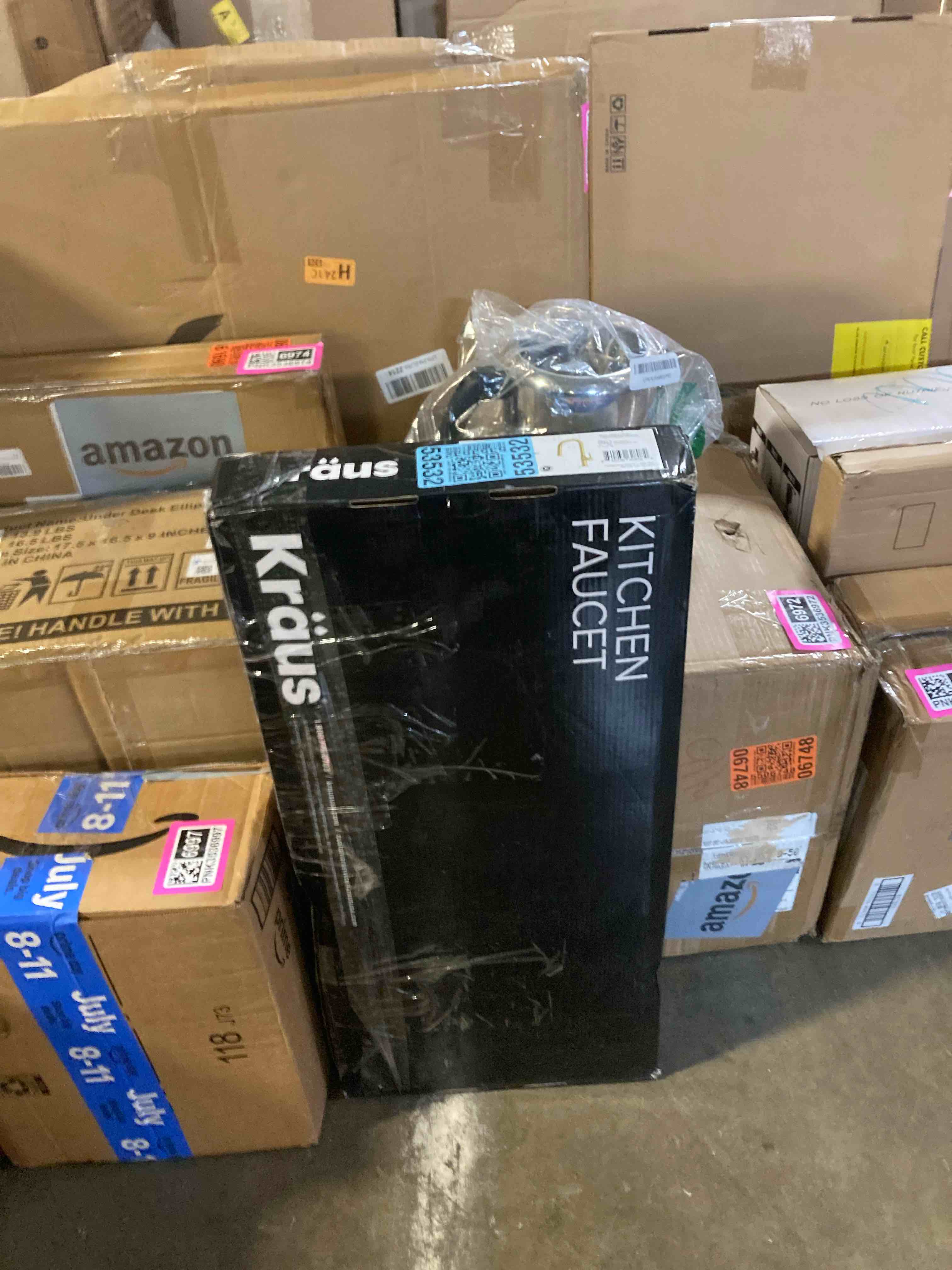 https://s3.amazonaws.com/lotting-images-prod/phillipi/PNK3536998_1755889801707.jpeg