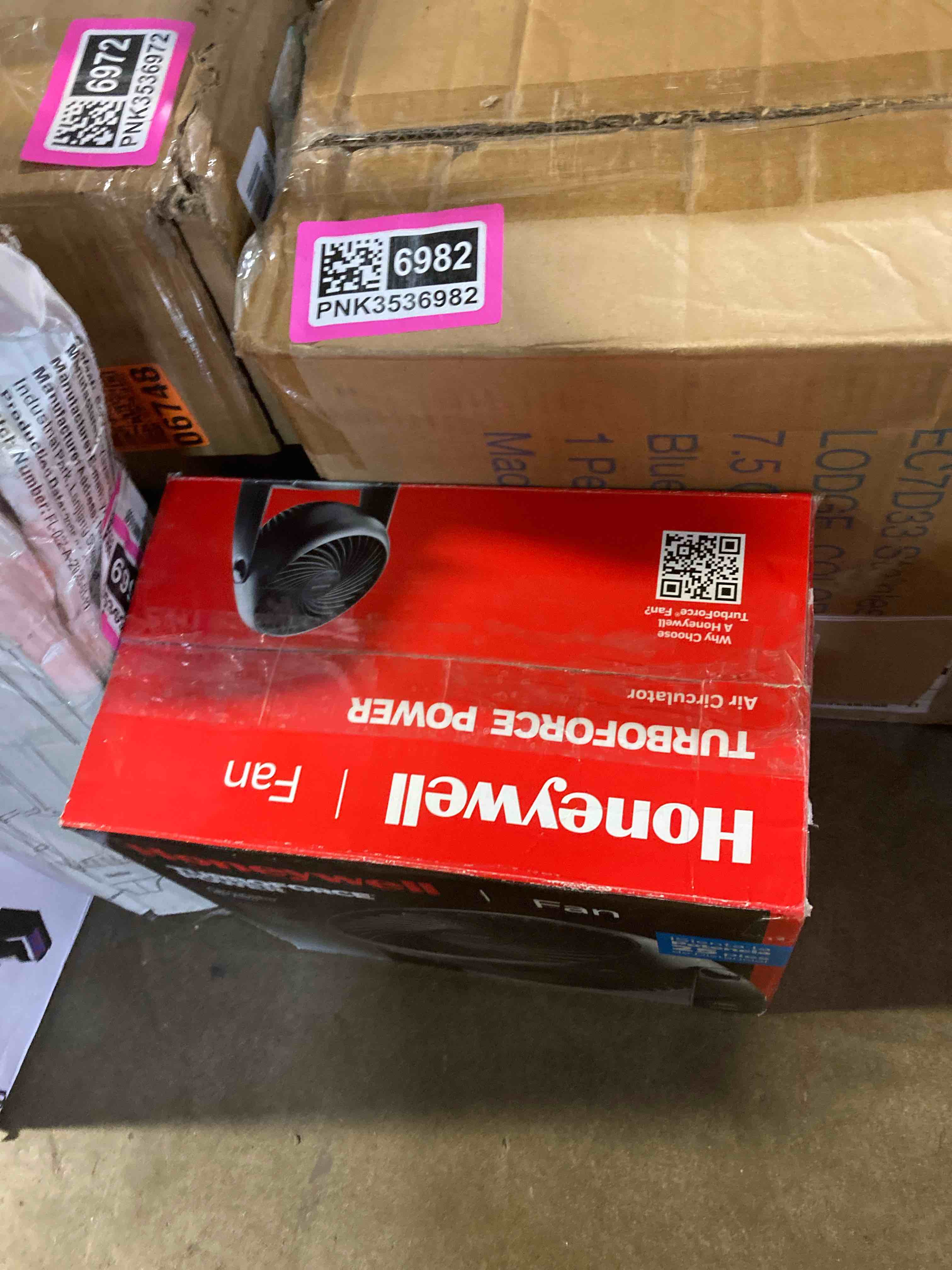 https://s3.amazonaws.com/lotting-images-prod/phillipi/PNK3537002_1755890318462.jpeg