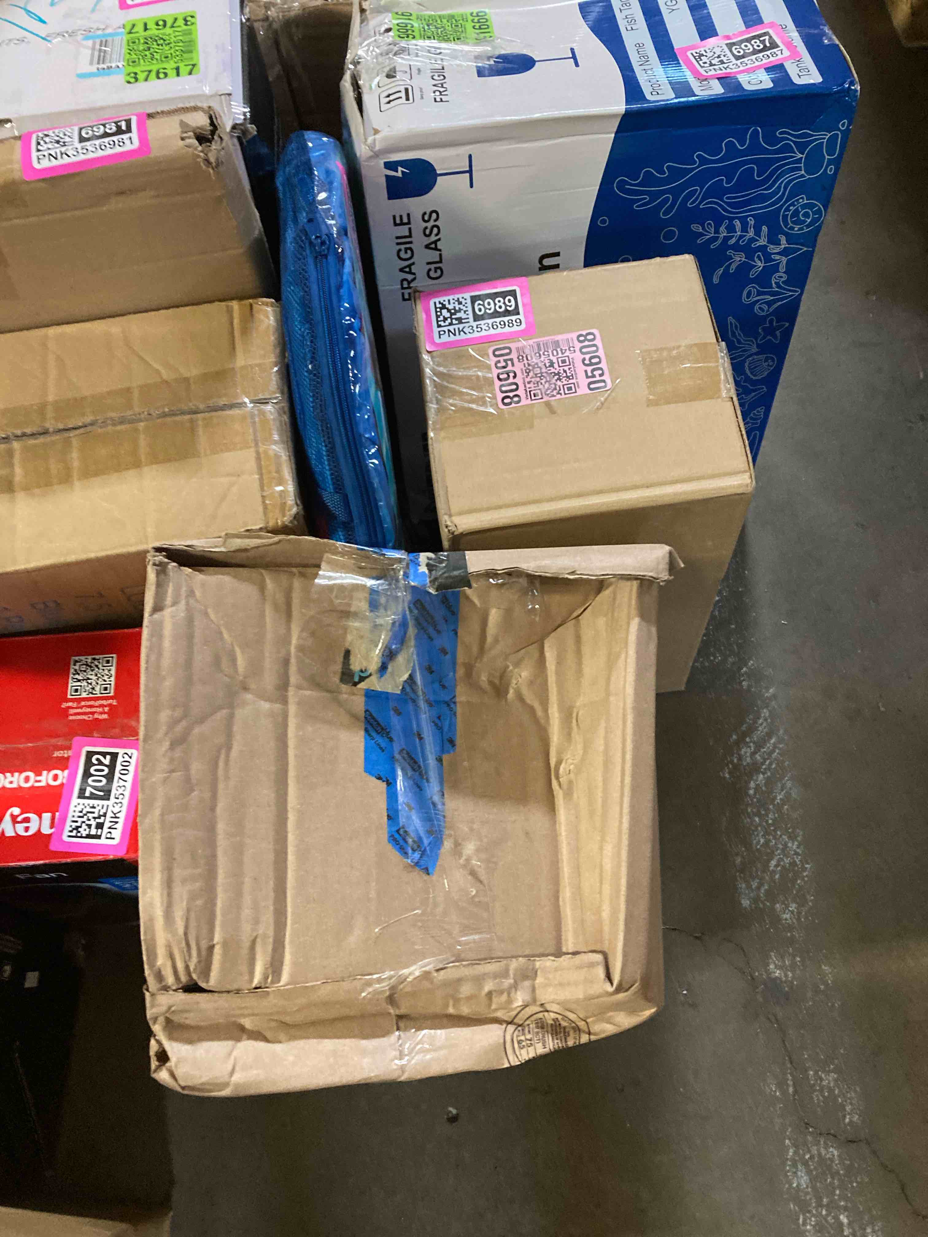 https://s3.amazonaws.com/lotting-images-prod/phillipi/PNK3537013_1755892274891.jpeg