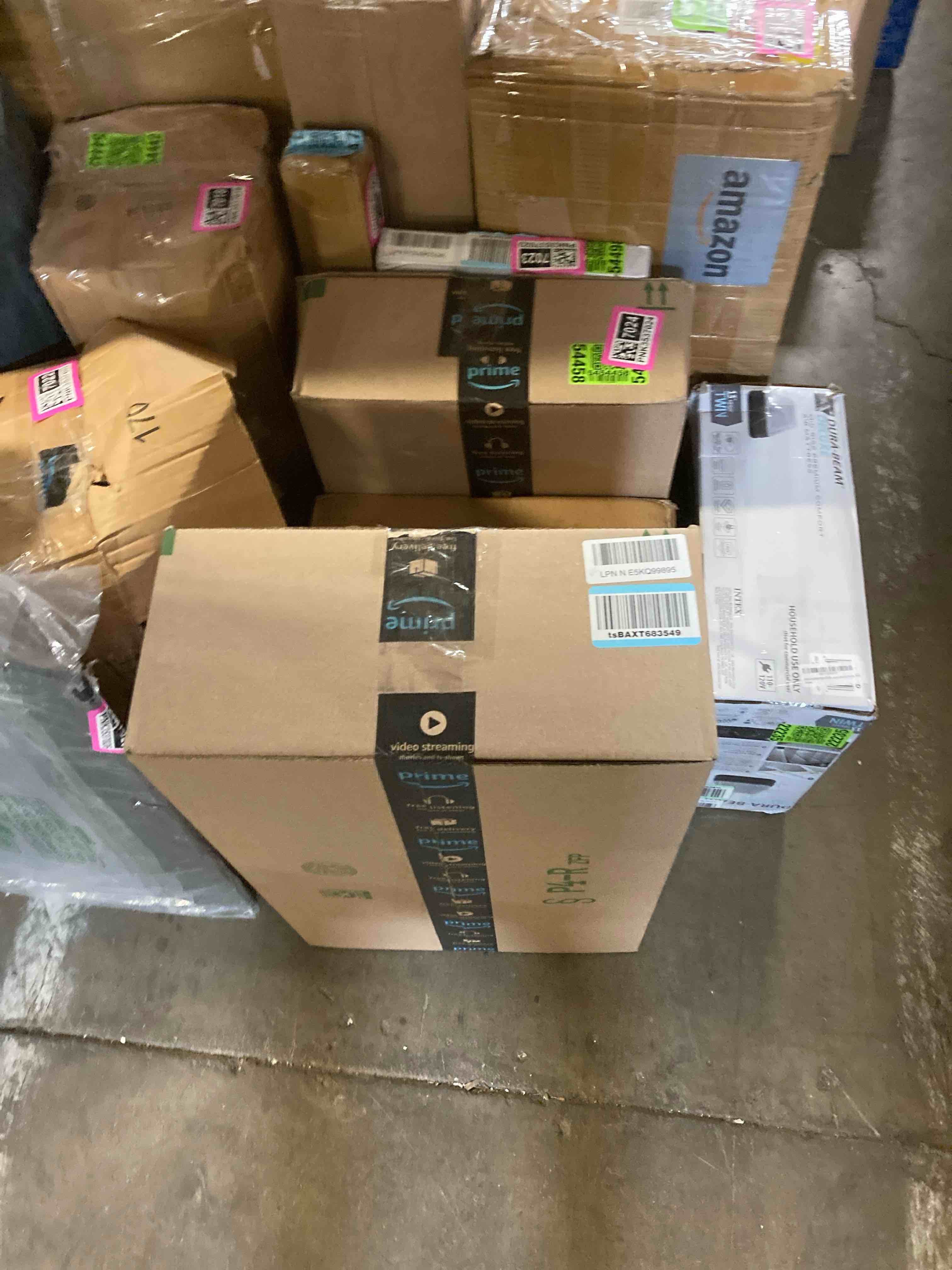 https://s3.amazonaws.com/lotting-images-prod/phillipi/PNK3537028_1755895191734.jpeg
