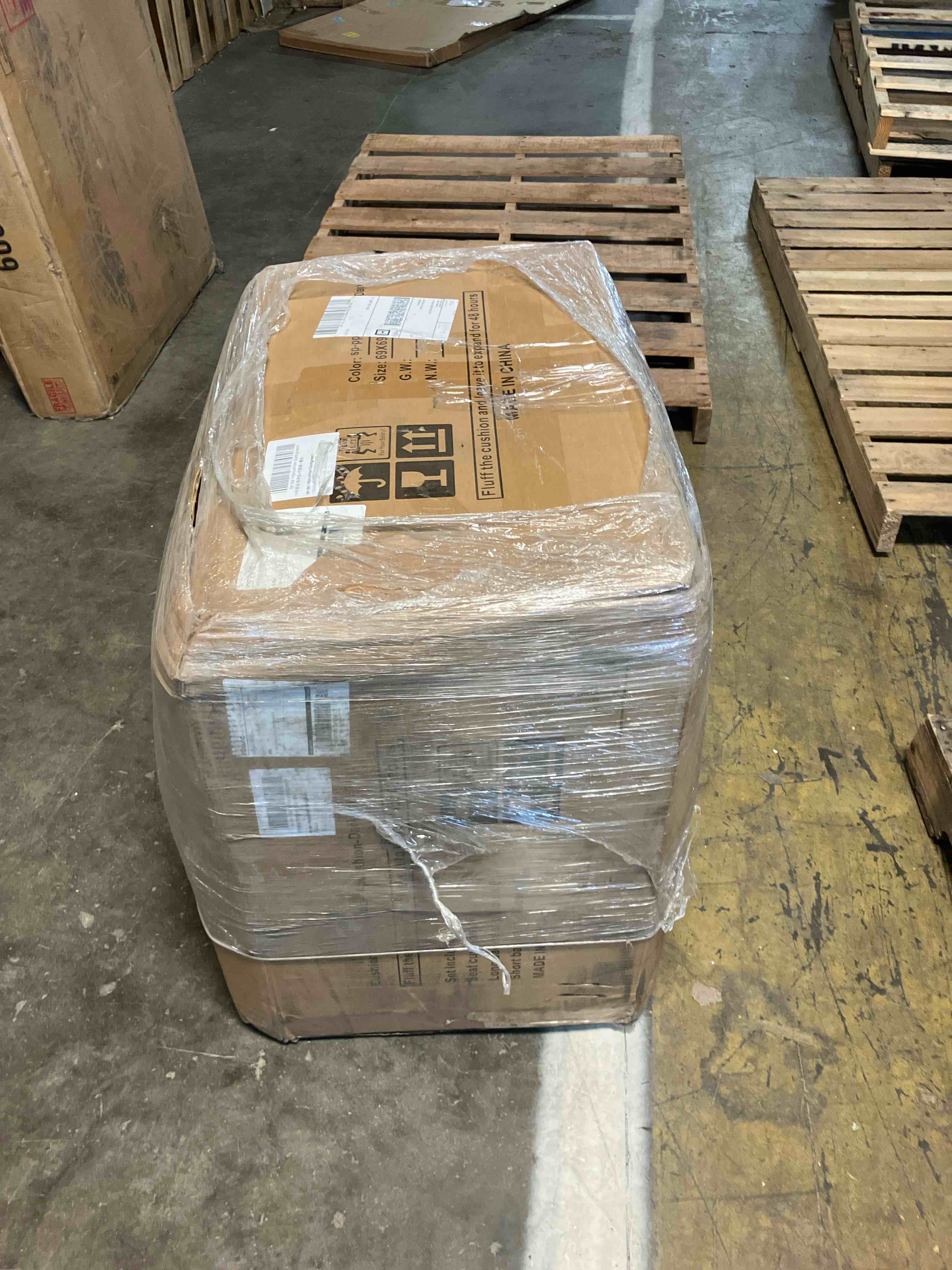 https://s3.amazonaws.com/lotting-images-prod/phillipi/PNK3537409_1756146640961.jpeg