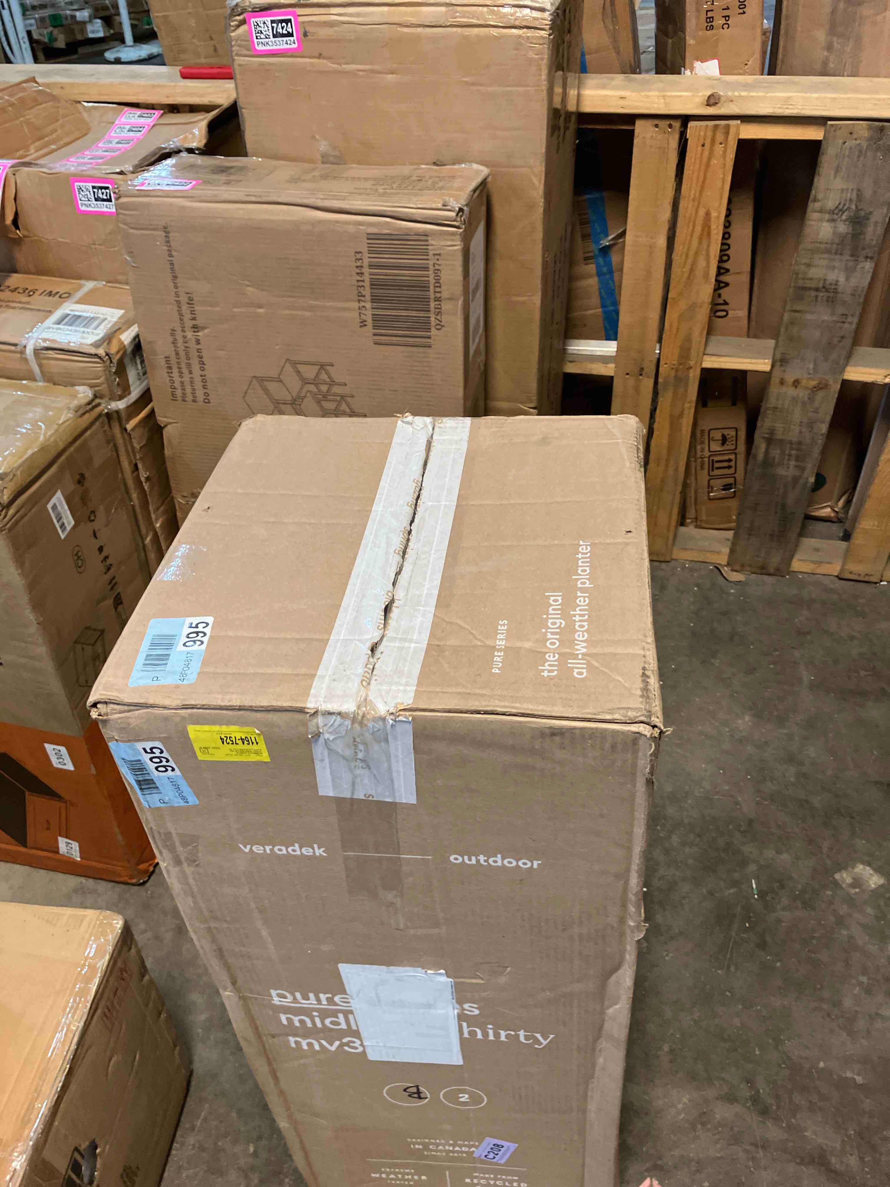 https://s3.amazonaws.com/lotting-images-prod/phillipi/PNK3537419_1756145316096.jpeg