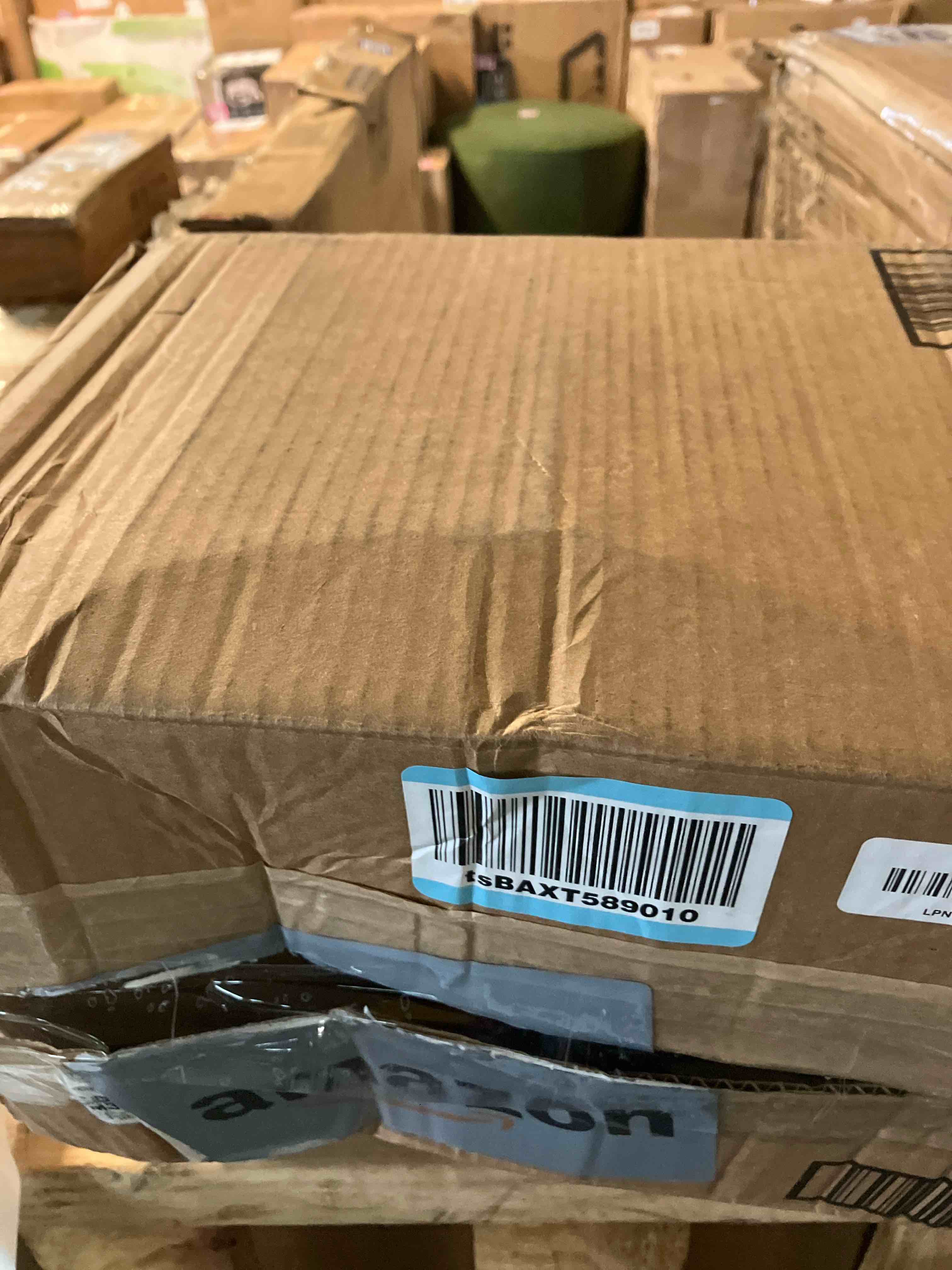https://s3.amazonaws.com/lotting-images-prod/phillipi/PNK3537491_1756230396740.jpeg