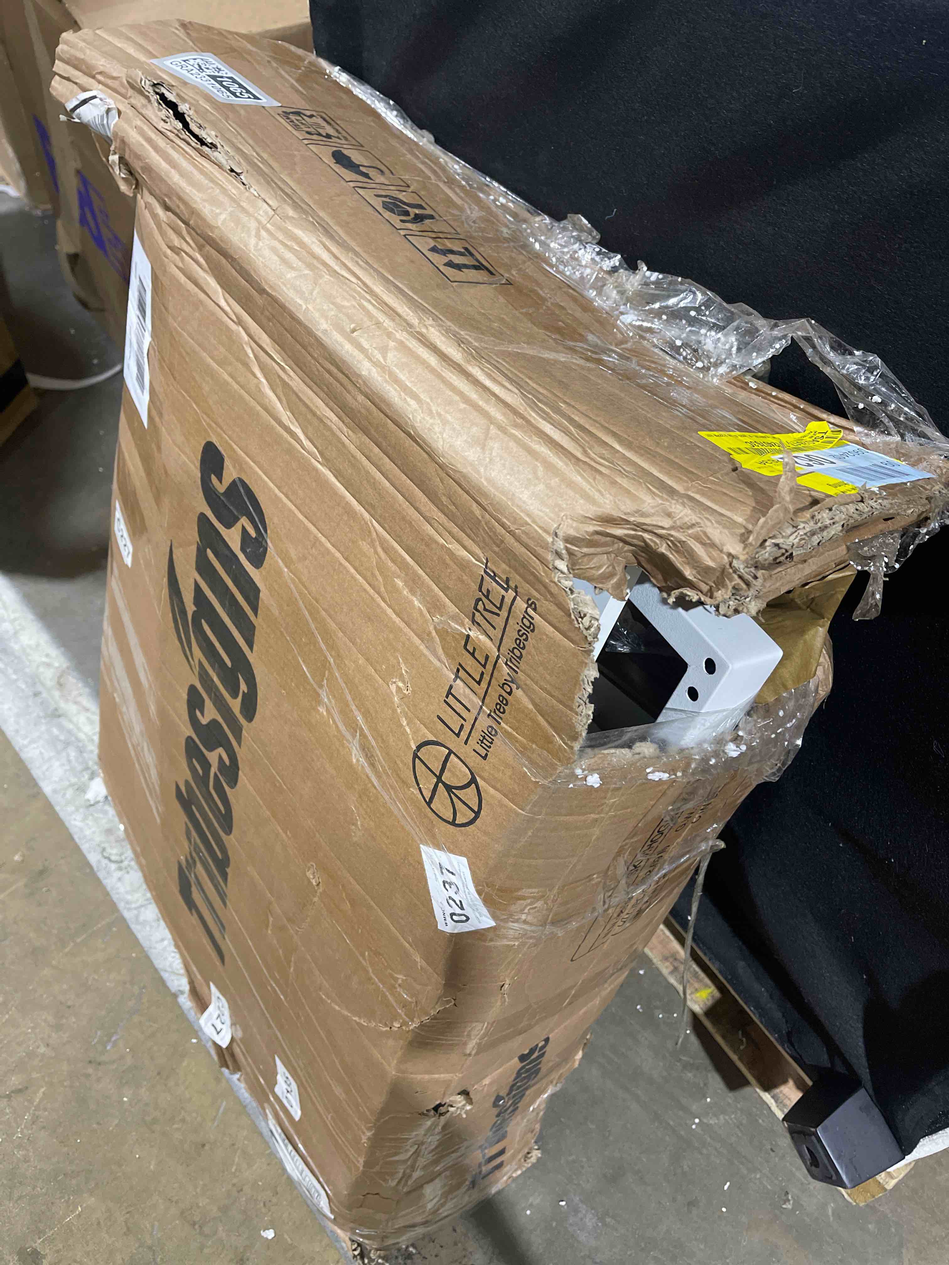 https://s3.amazonaws.com/lotting-images-prod/phillipi/PNK3537577_1756216123026.jpeg