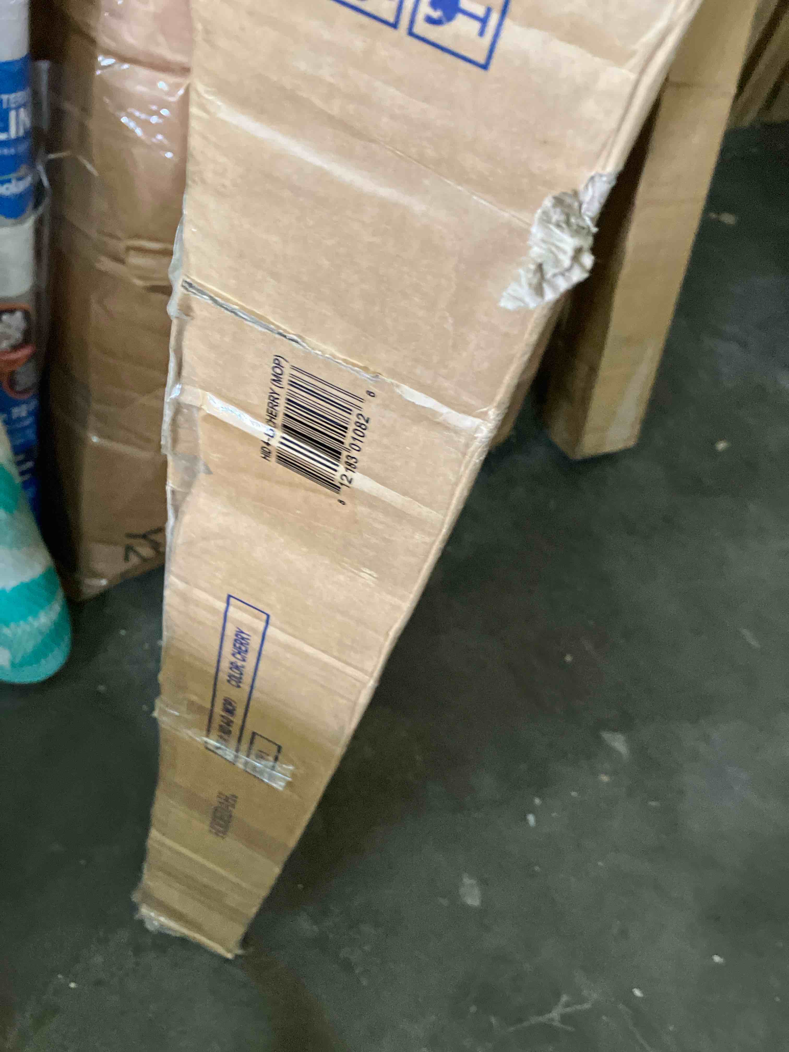 https://s3.amazonaws.com/lotting-images-prod/phillipi/PNK3537615_1756232400994.jpeg