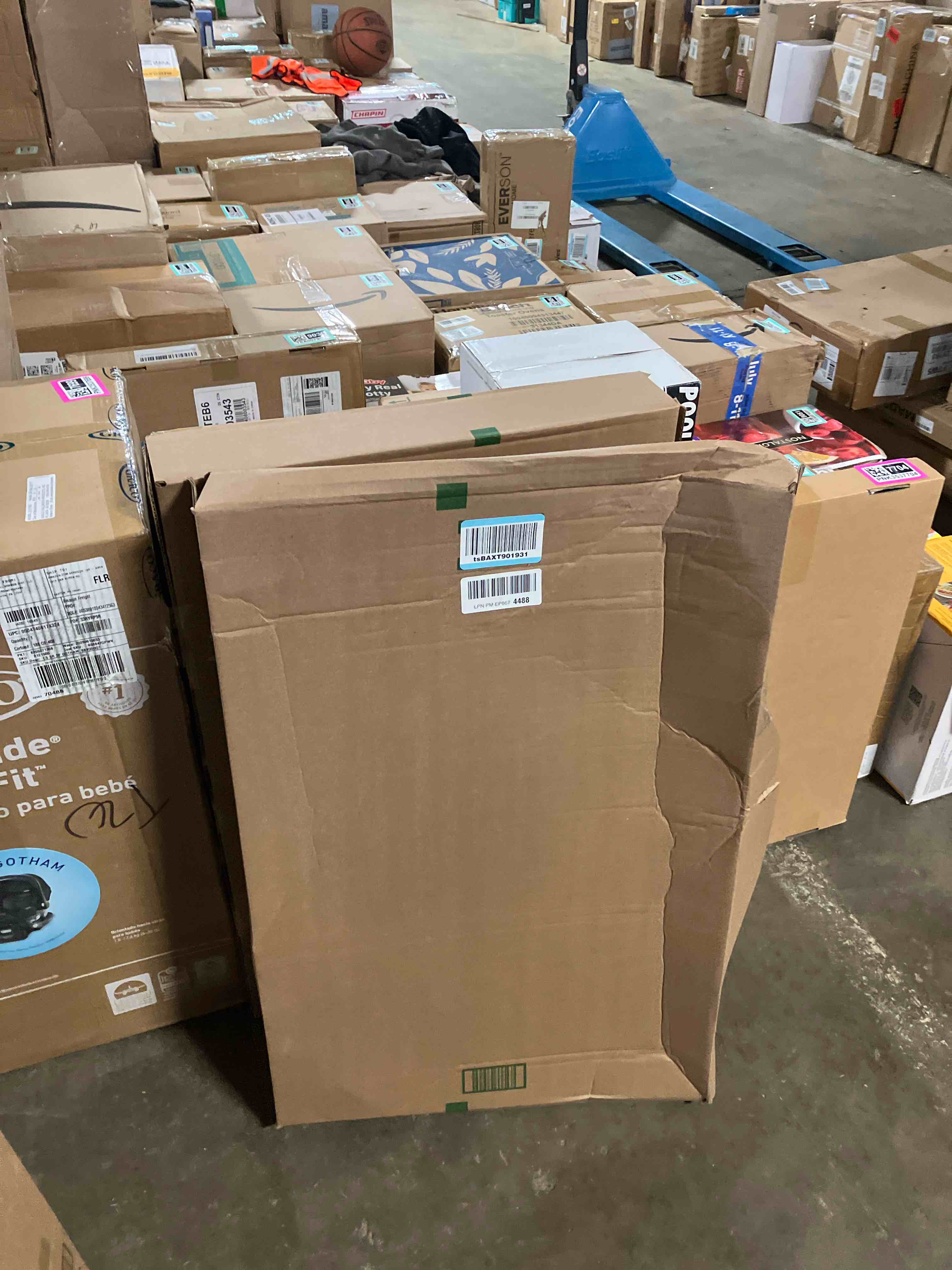 https://s3.amazonaws.com/lotting-images-prod/phillipi/PNK3537705_1756309987602.jpeg