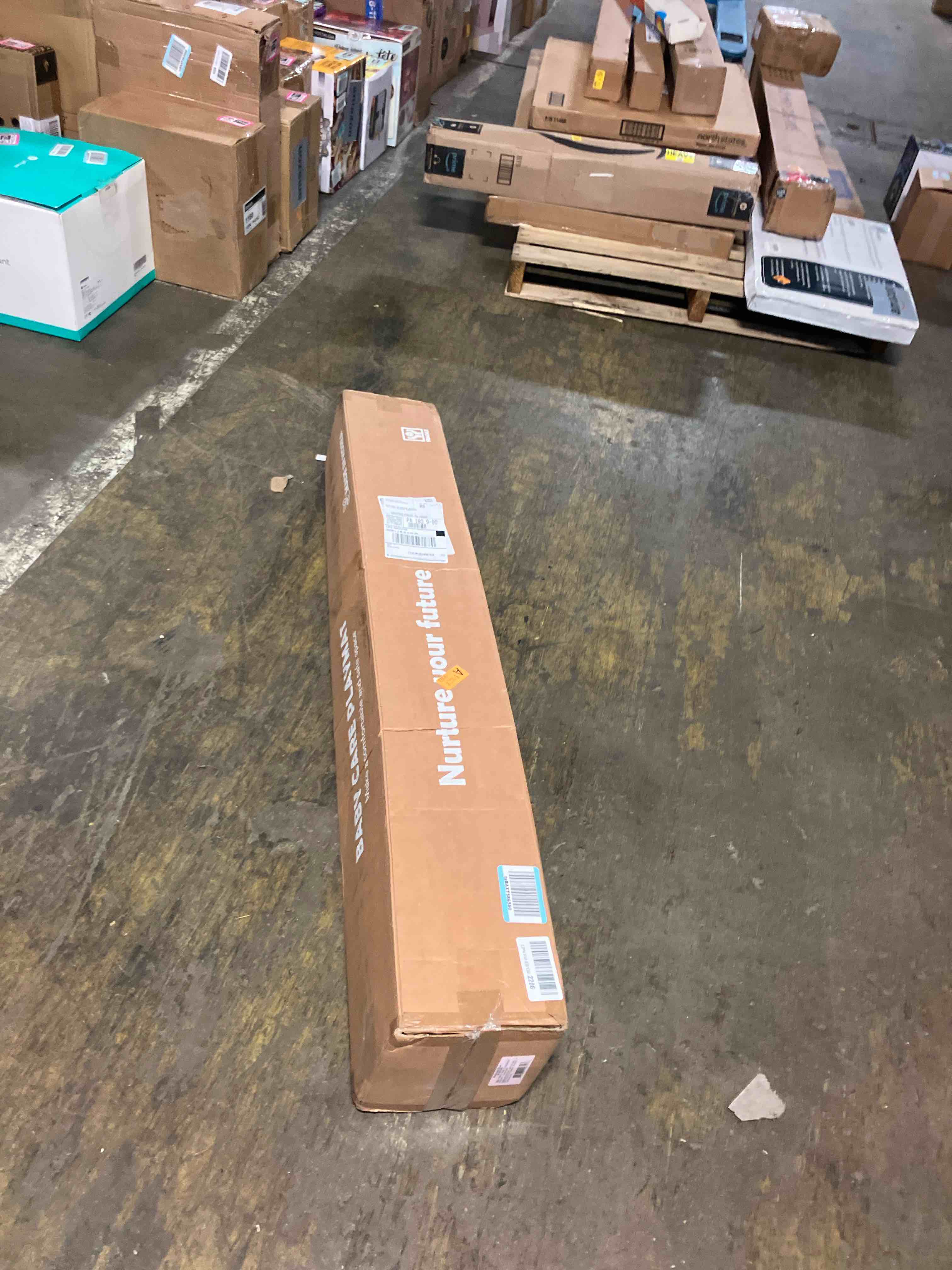 https://s3.amazonaws.com/lotting-images-prod/phillipi/PNK3537736_1756318490385.jpeg