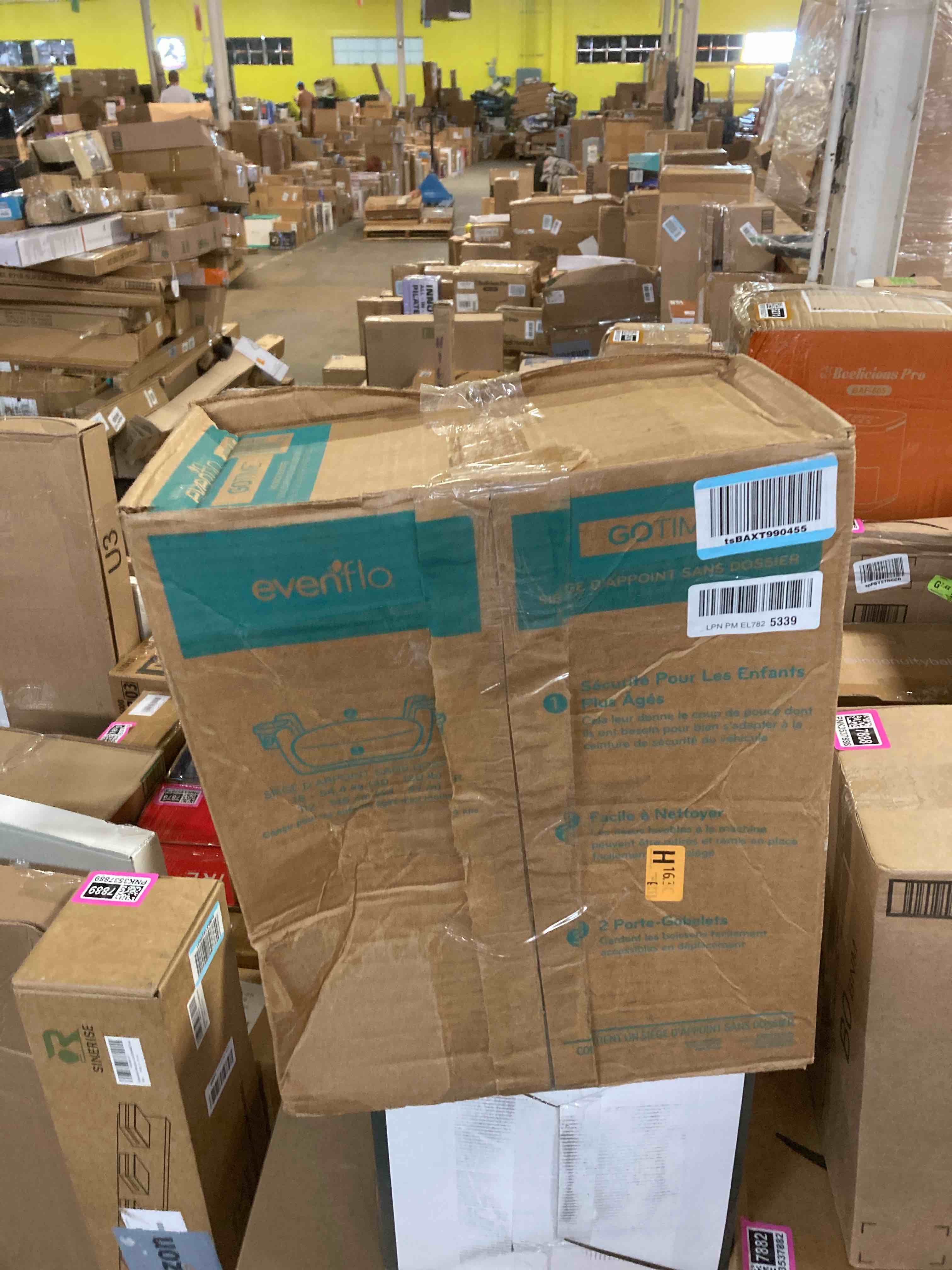 https://s3.amazonaws.com/lotting-images-prod/phillipi/PNK3537895_1756323847708.jpeg