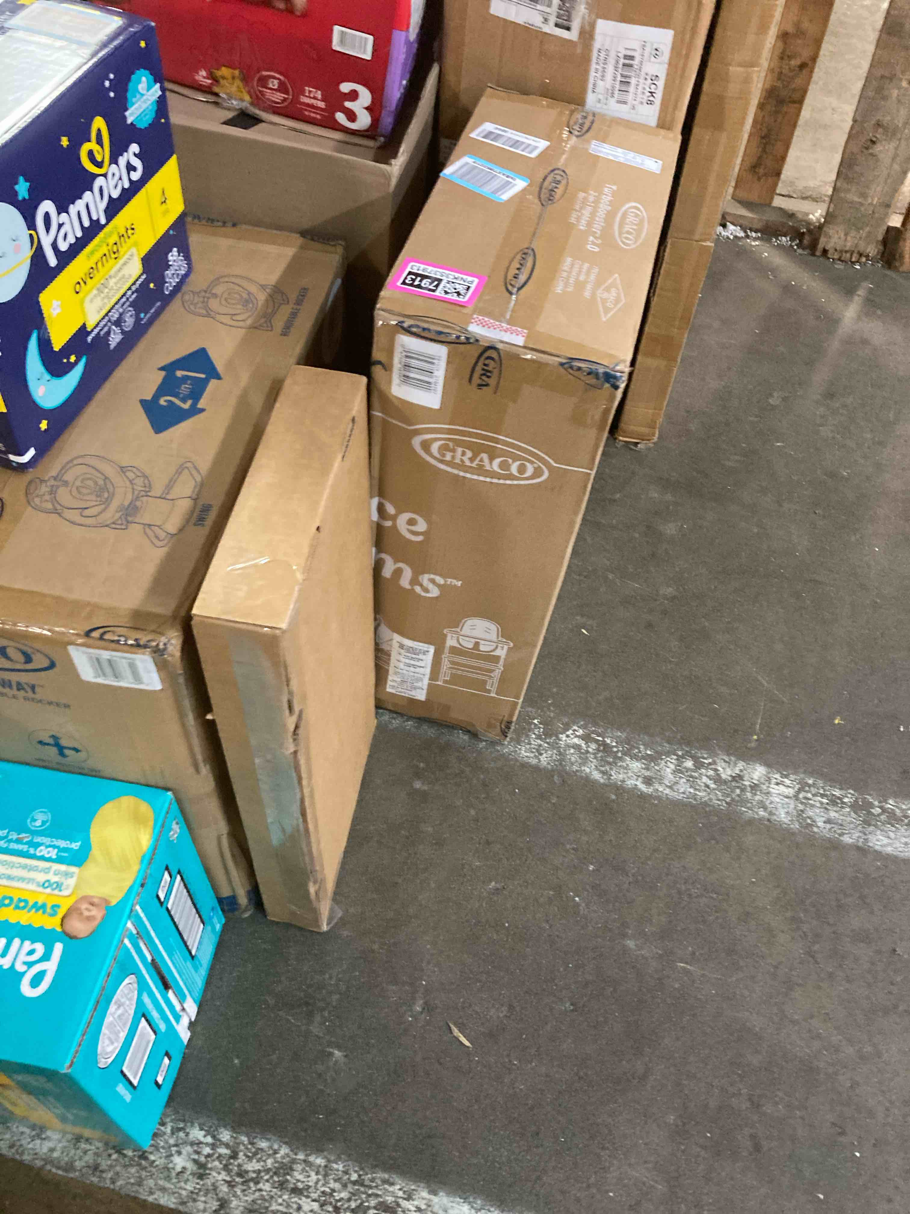 https://s3.amazonaws.com/lotting-images-prod/phillipi/PNK3537914_1756325924732.jpeg