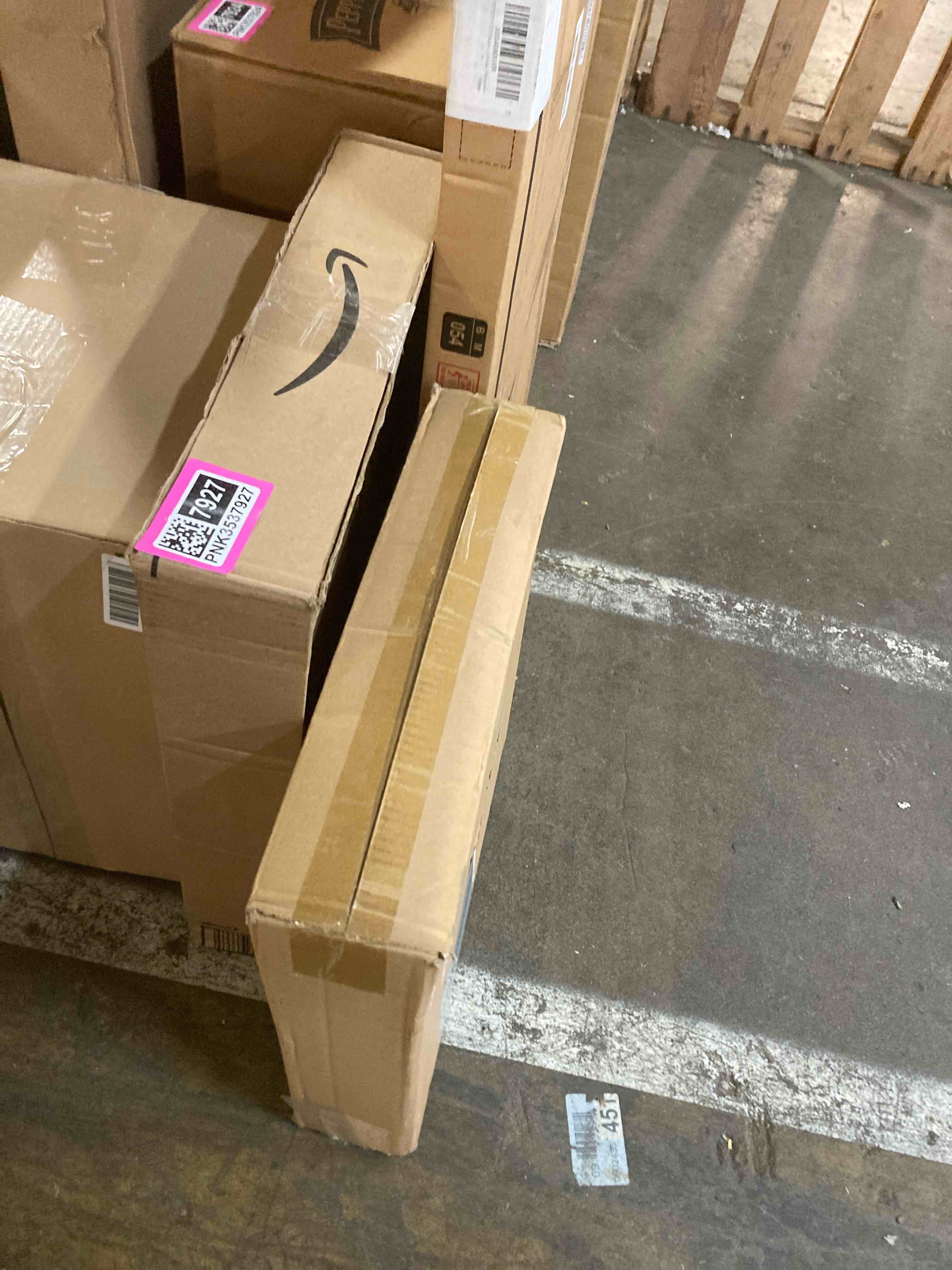 https://s3.amazonaws.com/lotting-images-prod/phillipi/PNK3537928_1756327225970.jpeg