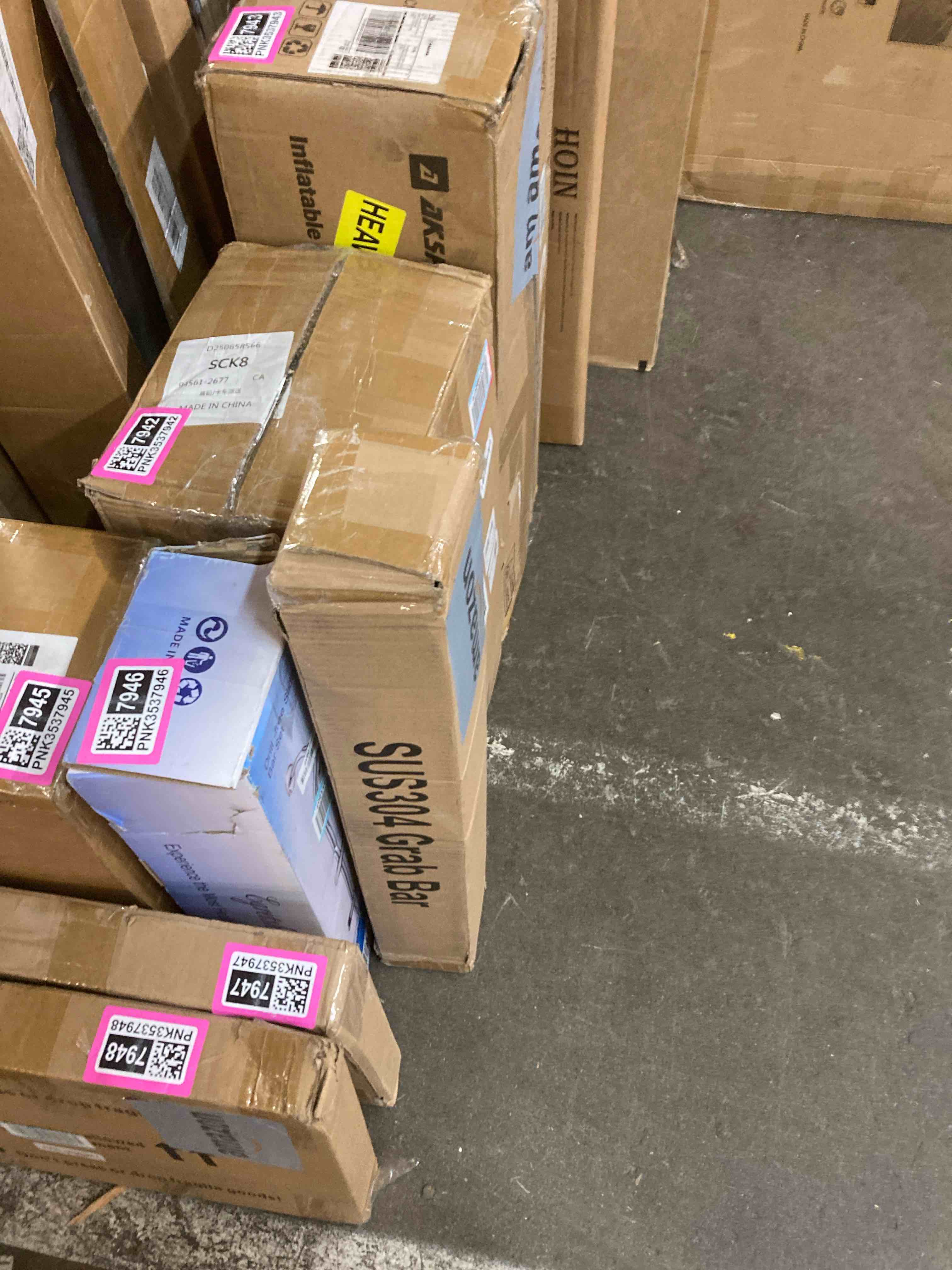 https://s3.amazonaws.com/lotting-images-prod/phillipi/PNK3537952_1756396479161.jpeg