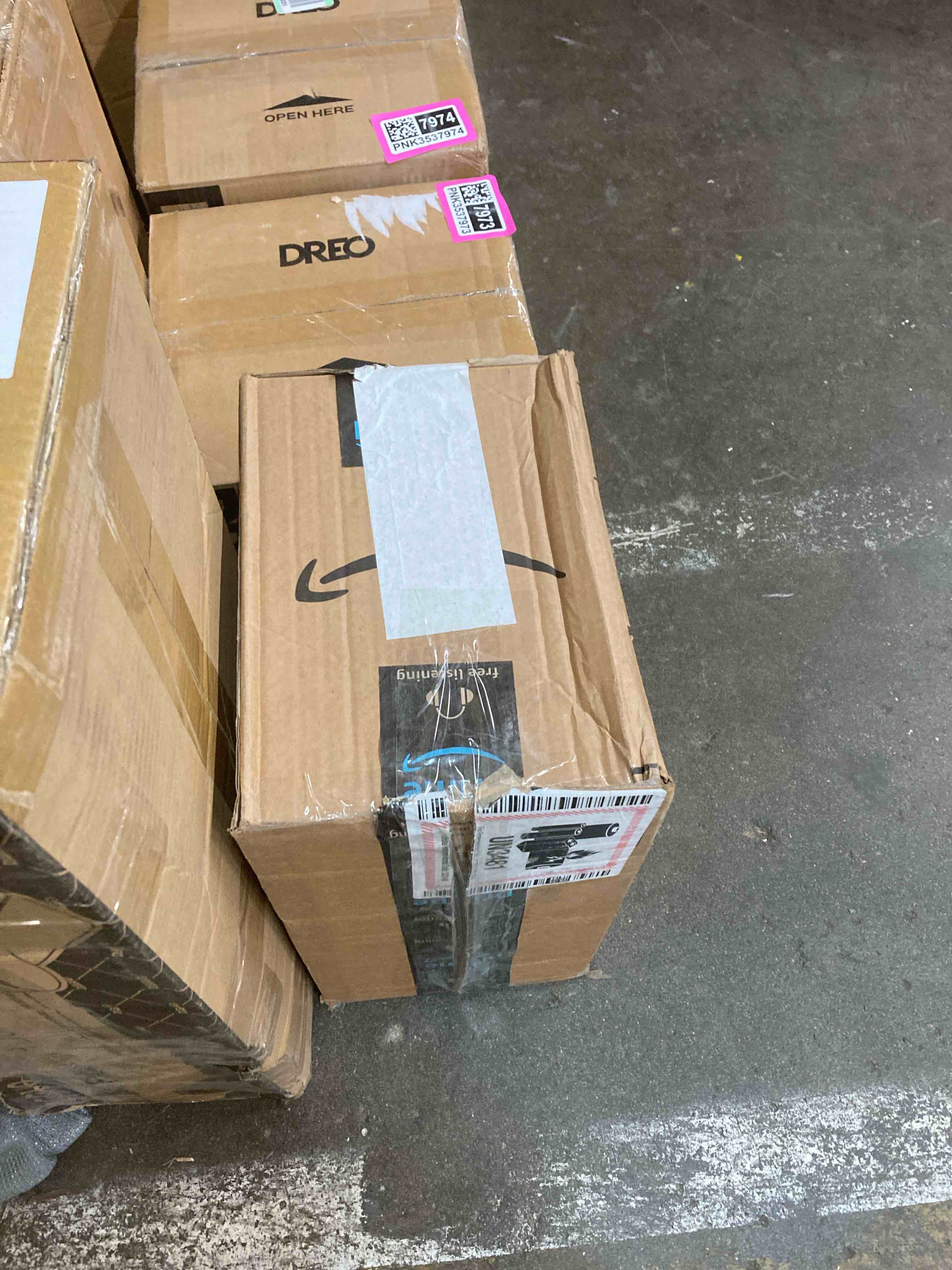 https://s3.amazonaws.com/lotting-images-prod/phillipi/PNK3537975_1756399108421.jpeg