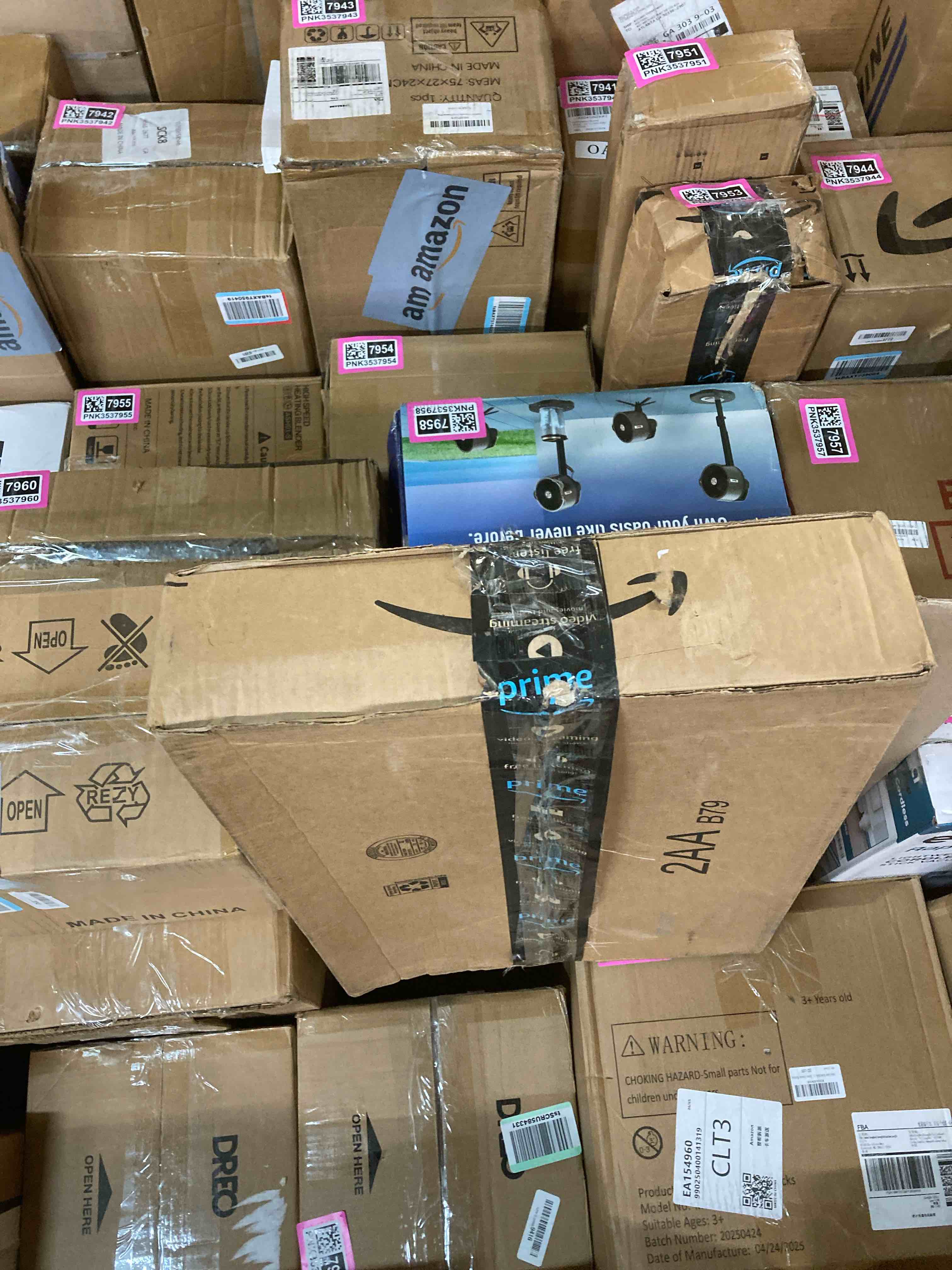 https://s3.amazonaws.com/lotting-images-prod/phillipi/PNK3537981_1756399802403.jpeg