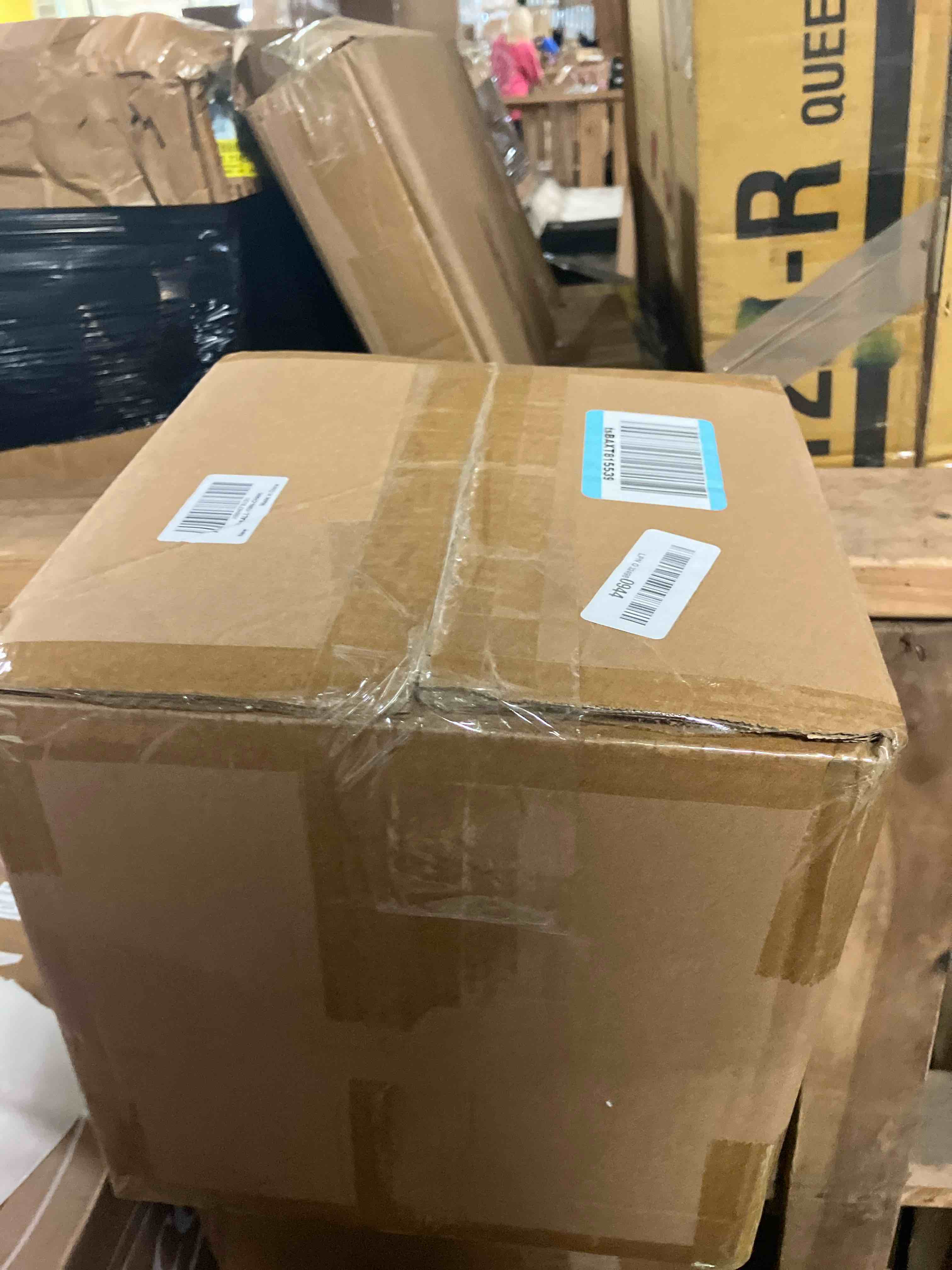 https://s3.amazonaws.com/lotting-images-prod/phillipi/PNK3538236_1753379497318.jpeg