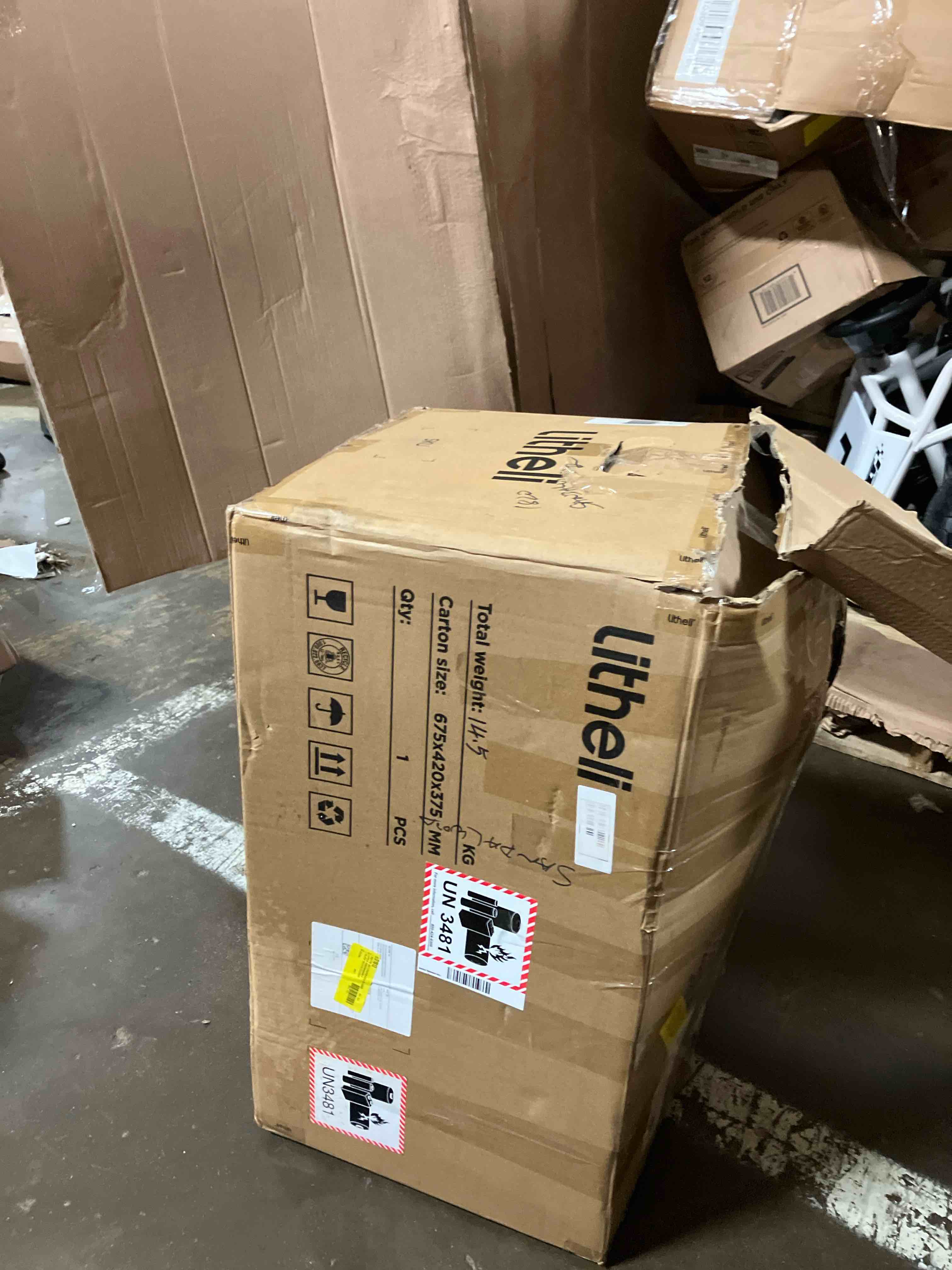 https://s3.amazonaws.com/lotting-images-prod/phillipi/PNK3538335_1753462589339.jpeg