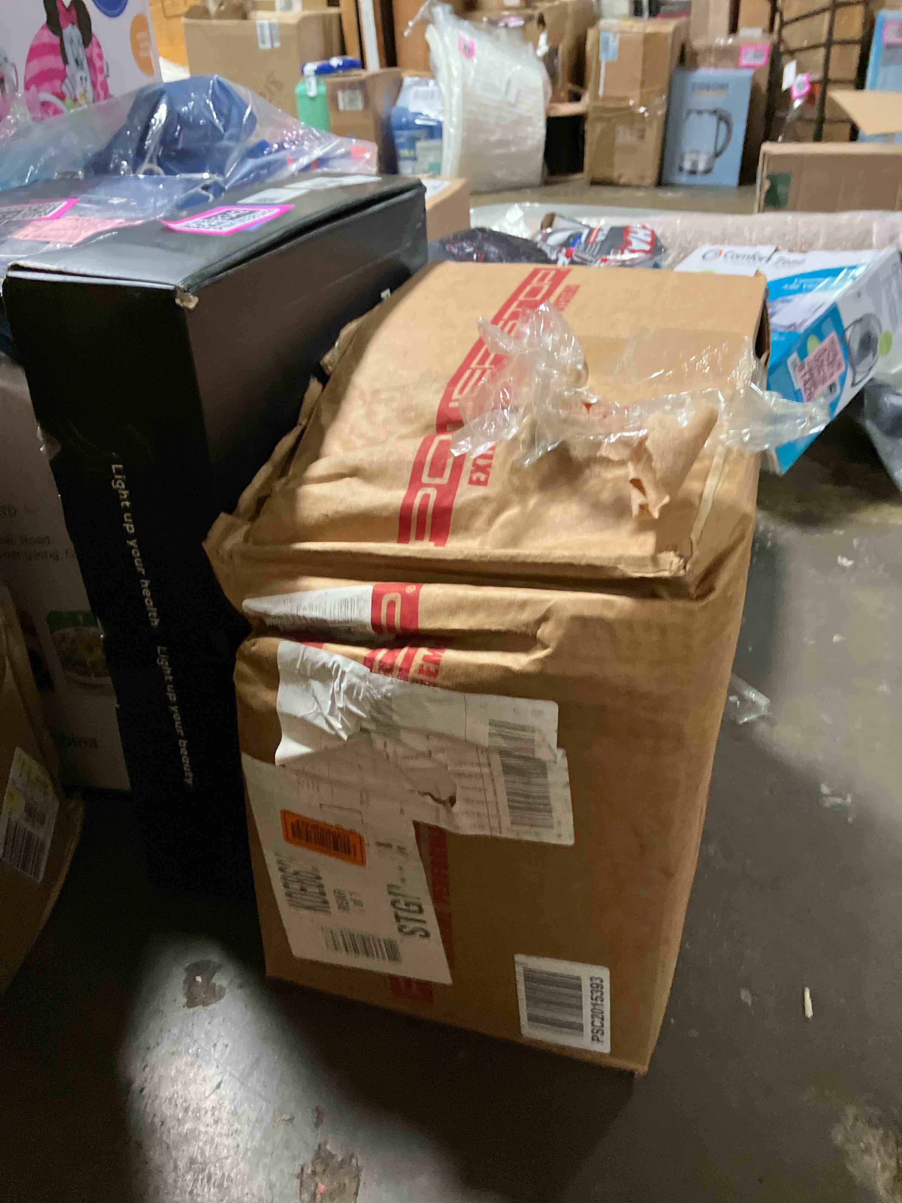 https://s3.amazonaws.com/lotting-images-prod/phillipi/PNK3538336_1753461479388.jpeg
