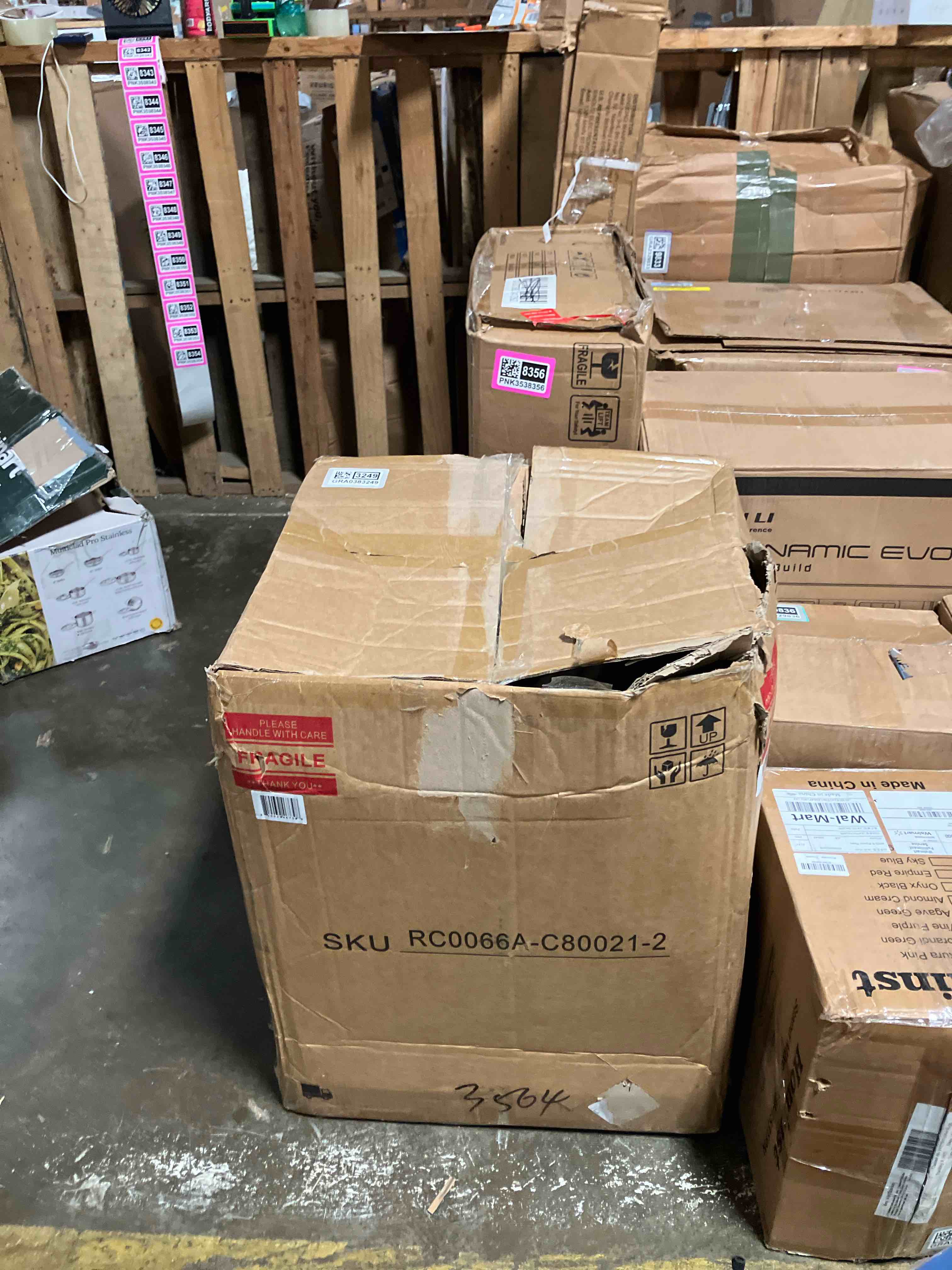 https://s3.amazonaws.com/lotting-images-prod/phillipi/PNK3538354_1753457886687.jpeg