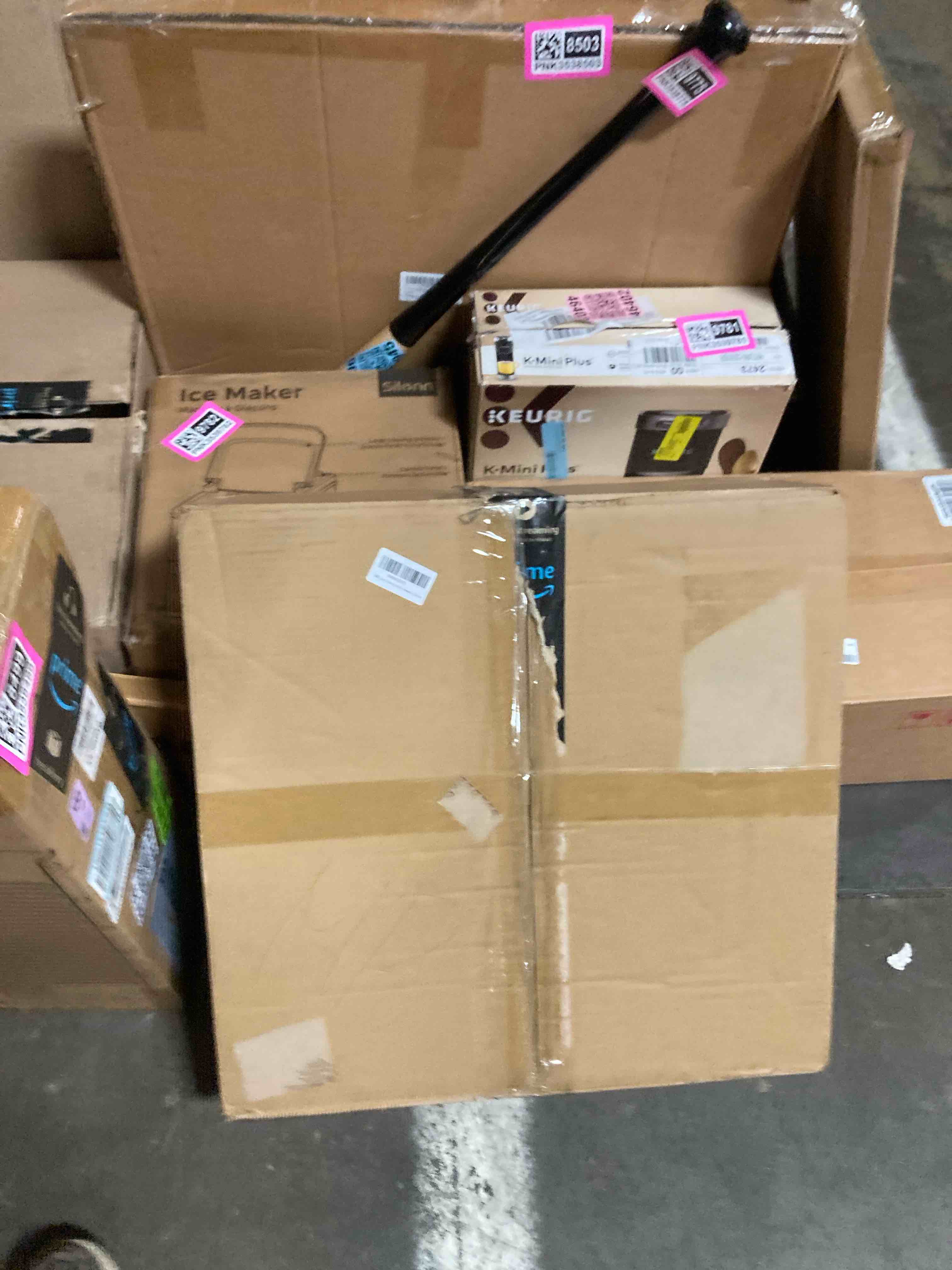 https://s3.amazonaws.com/lotting-images-prod/phillipi/PNK3538498_1755205877996.jpeg