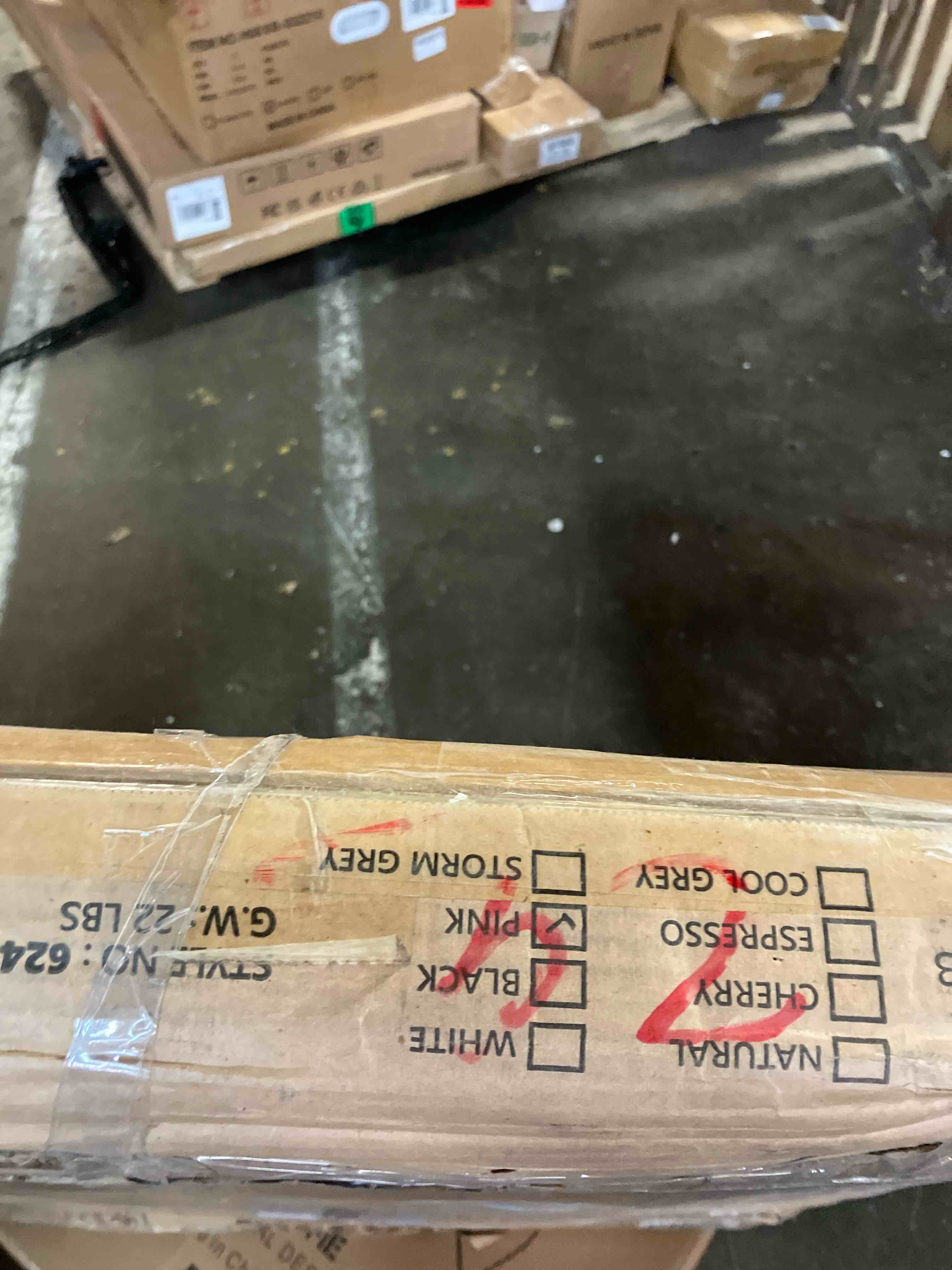 https://s3.amazonaws.com/lotting-images-prod/phillipi/PNK3538700_1753801469688.jpeg