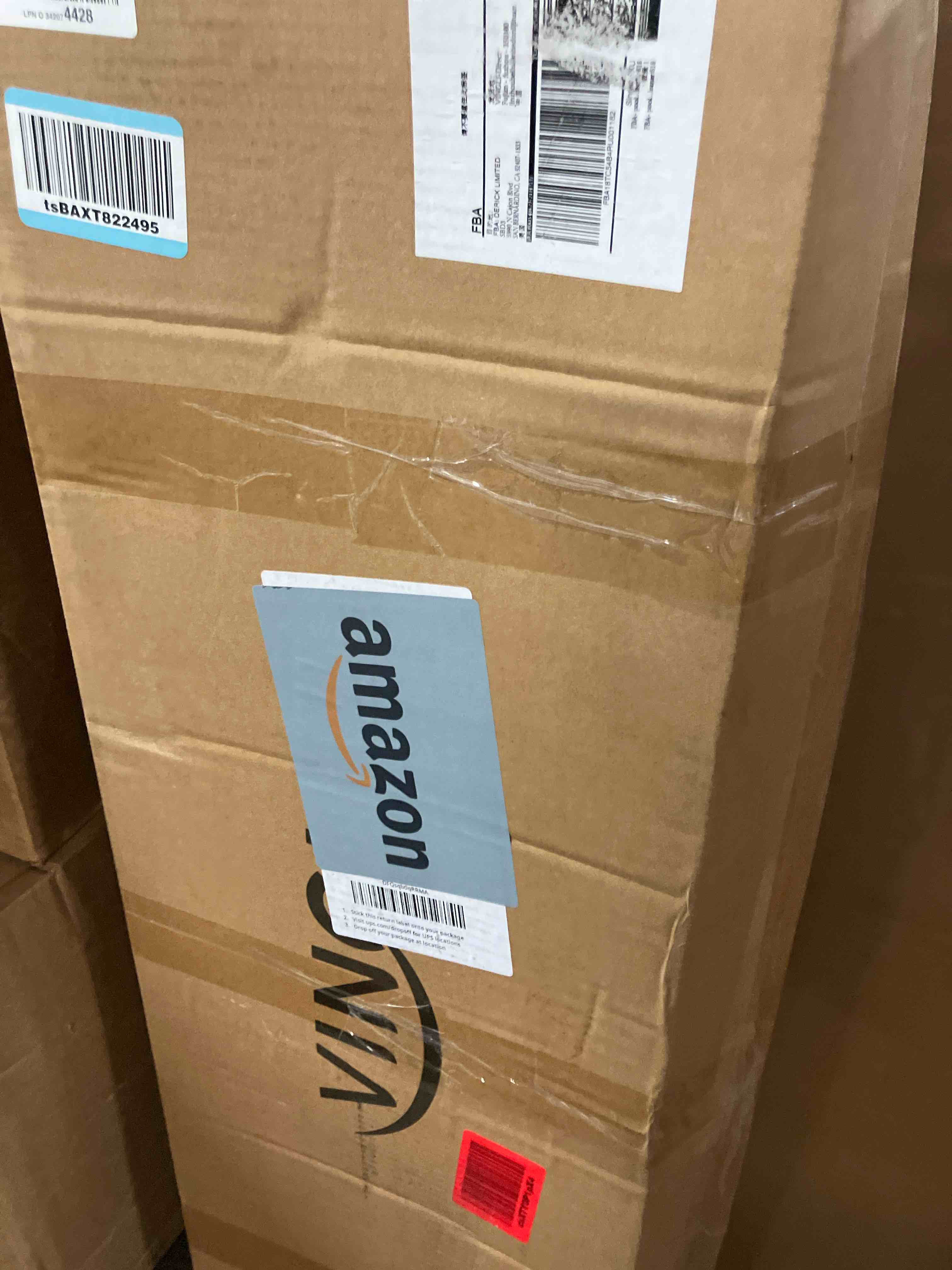 https://s3.amazonaws.com/lotting-images-prod/phillipi/PNK3538749_1753817981298.jpeg