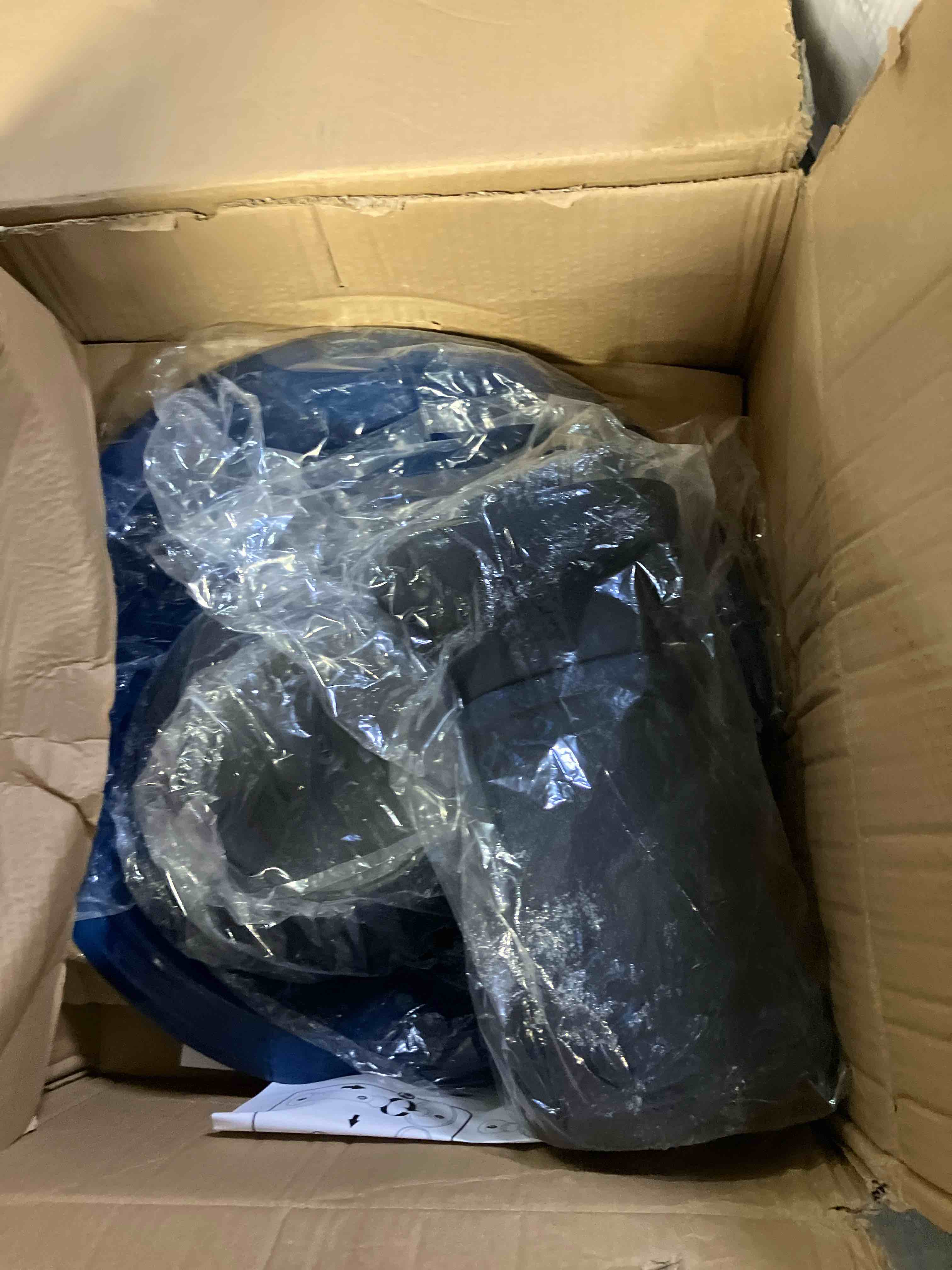 https://s3.amazonaws.com/lotting-images-prod/phillipi/PNK3538899_1753804460561.jpeg