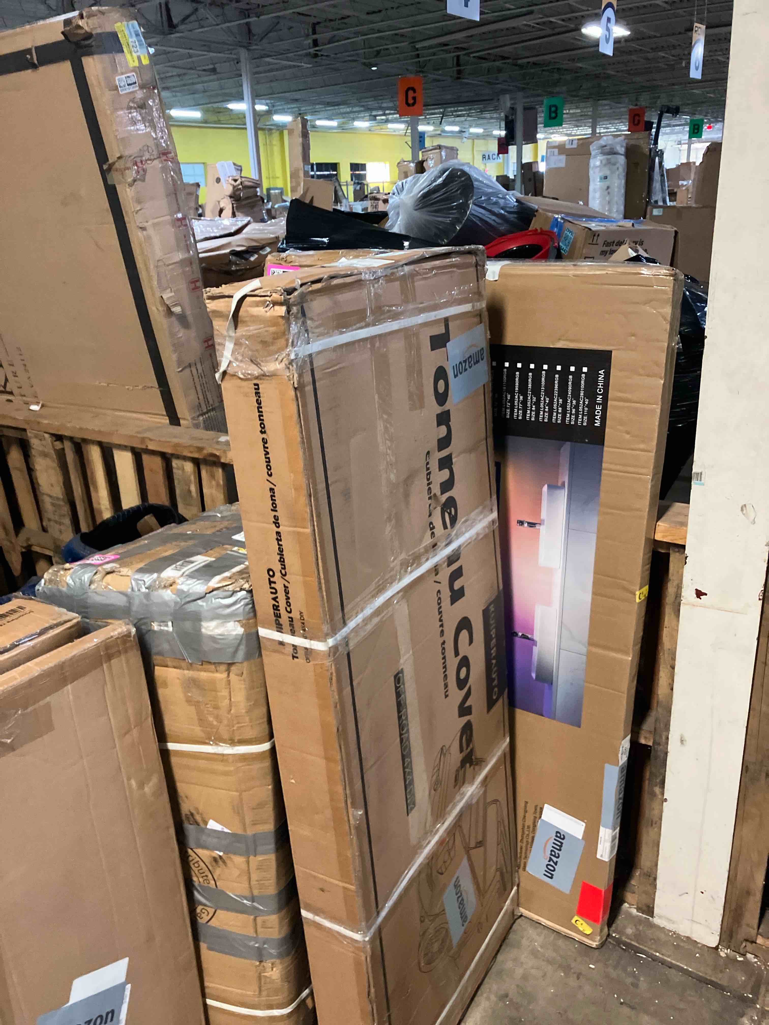 https://s3.amazonaws.com/lotting-images-prod/phillipi/PNK3538960_1753812526248.jpeg