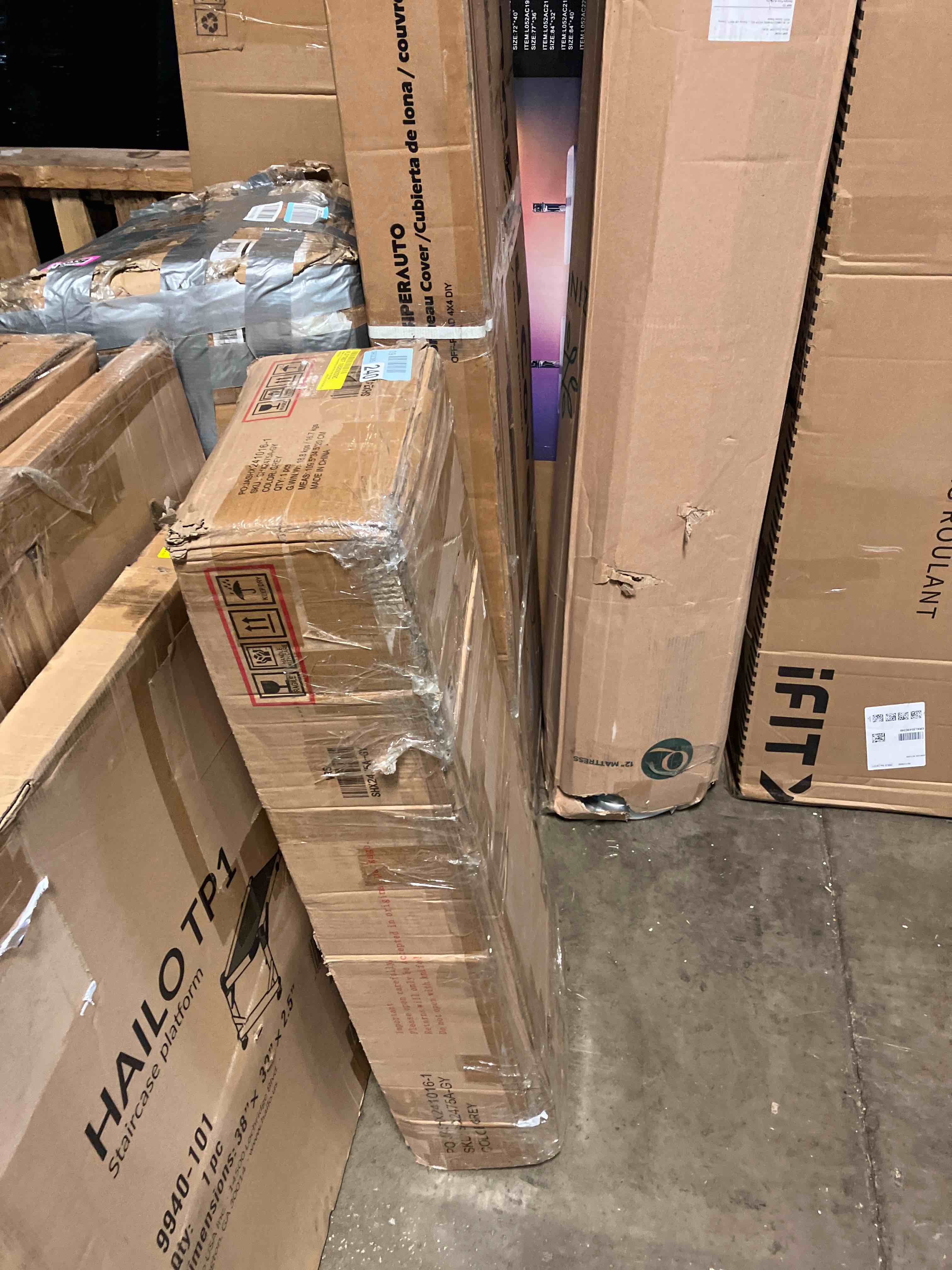 https://s3.amazonaws.com/lotting-images-prod/phillipi/PNK3538966_1753813720292.jpeg