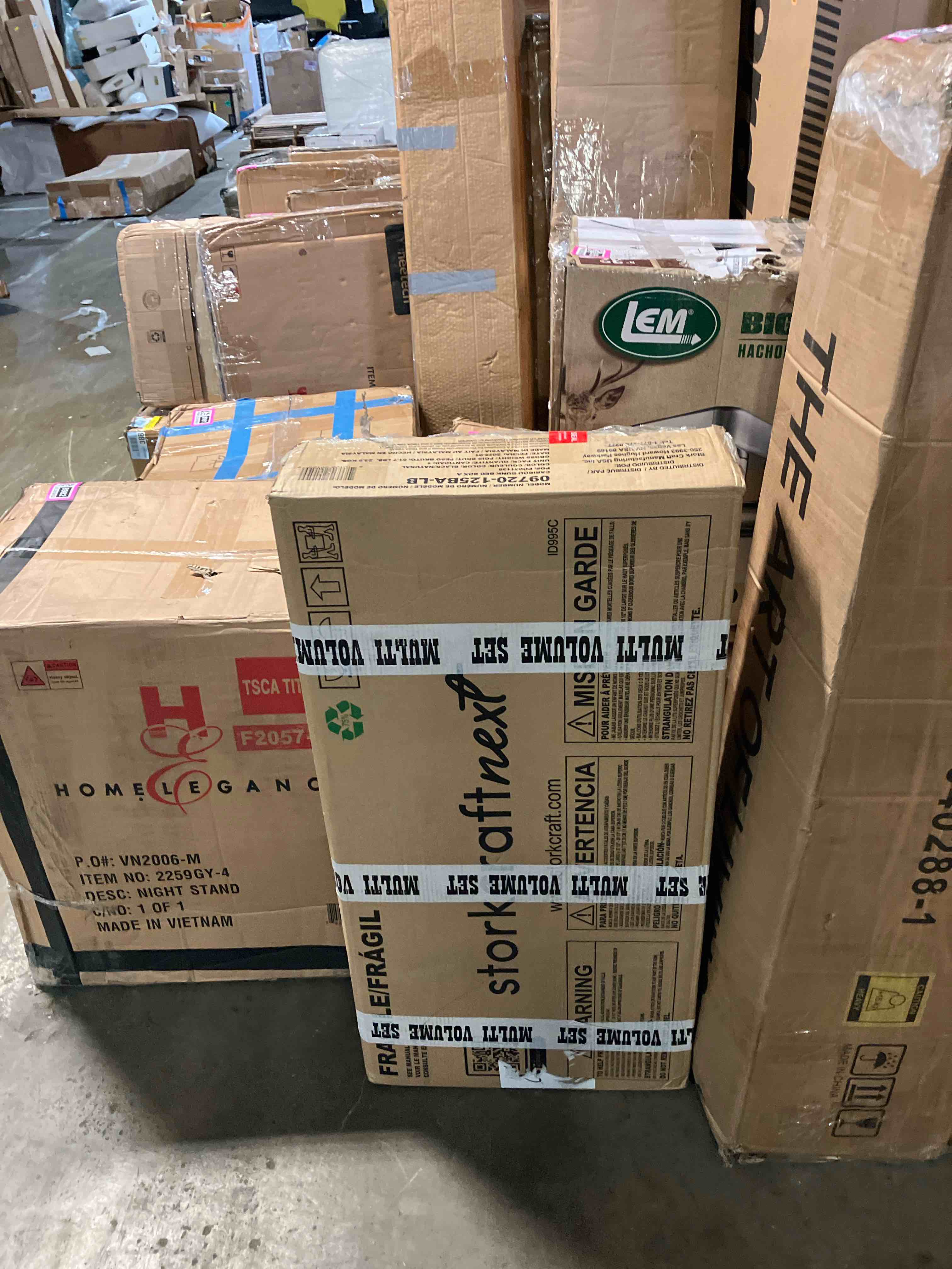 https://s3.amazonaws.com/lotting-images-prod/phillipi/PNK3538986_1753817551477.jpeg