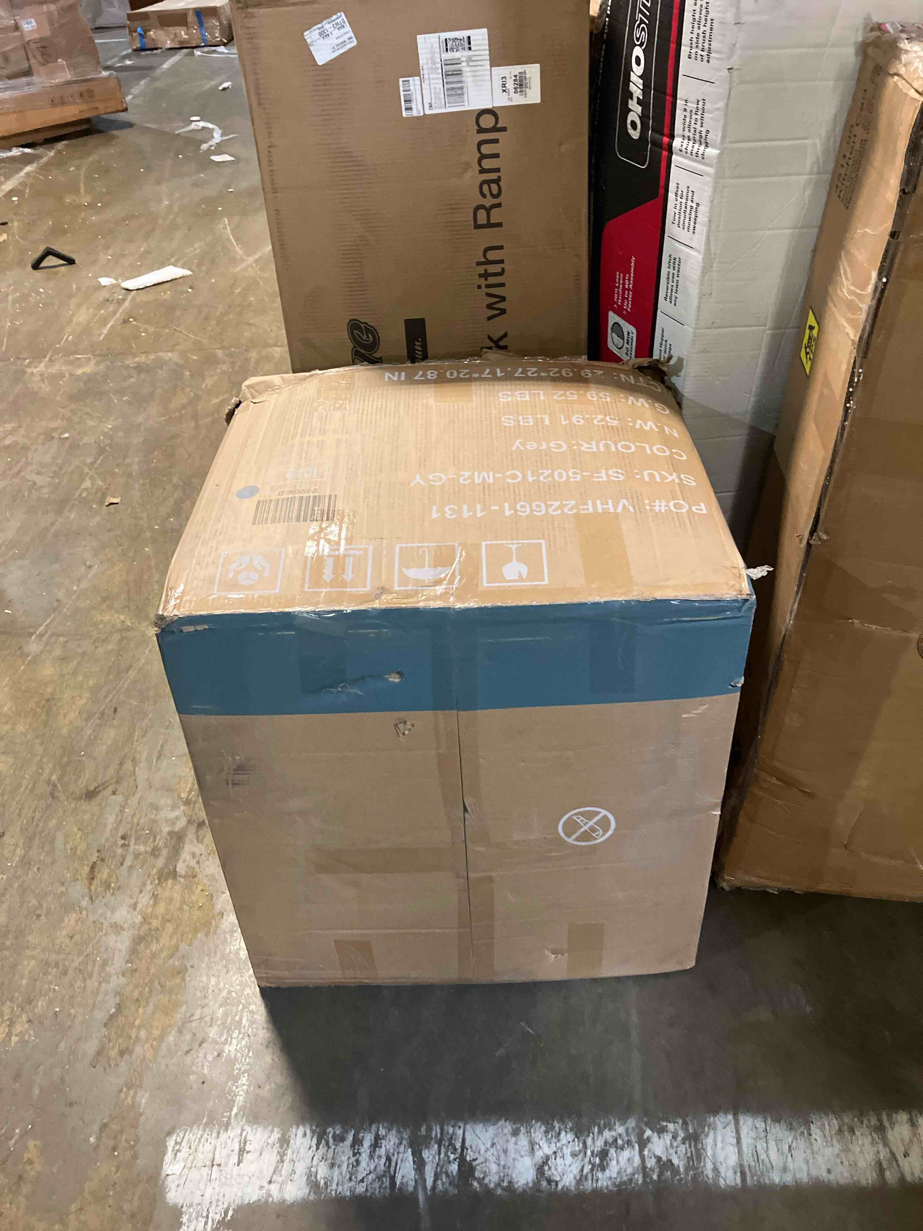https://s3.amazonaws.com/lotting-images-prod/phillipi/PNK3538997_1753820949734.jpeg
