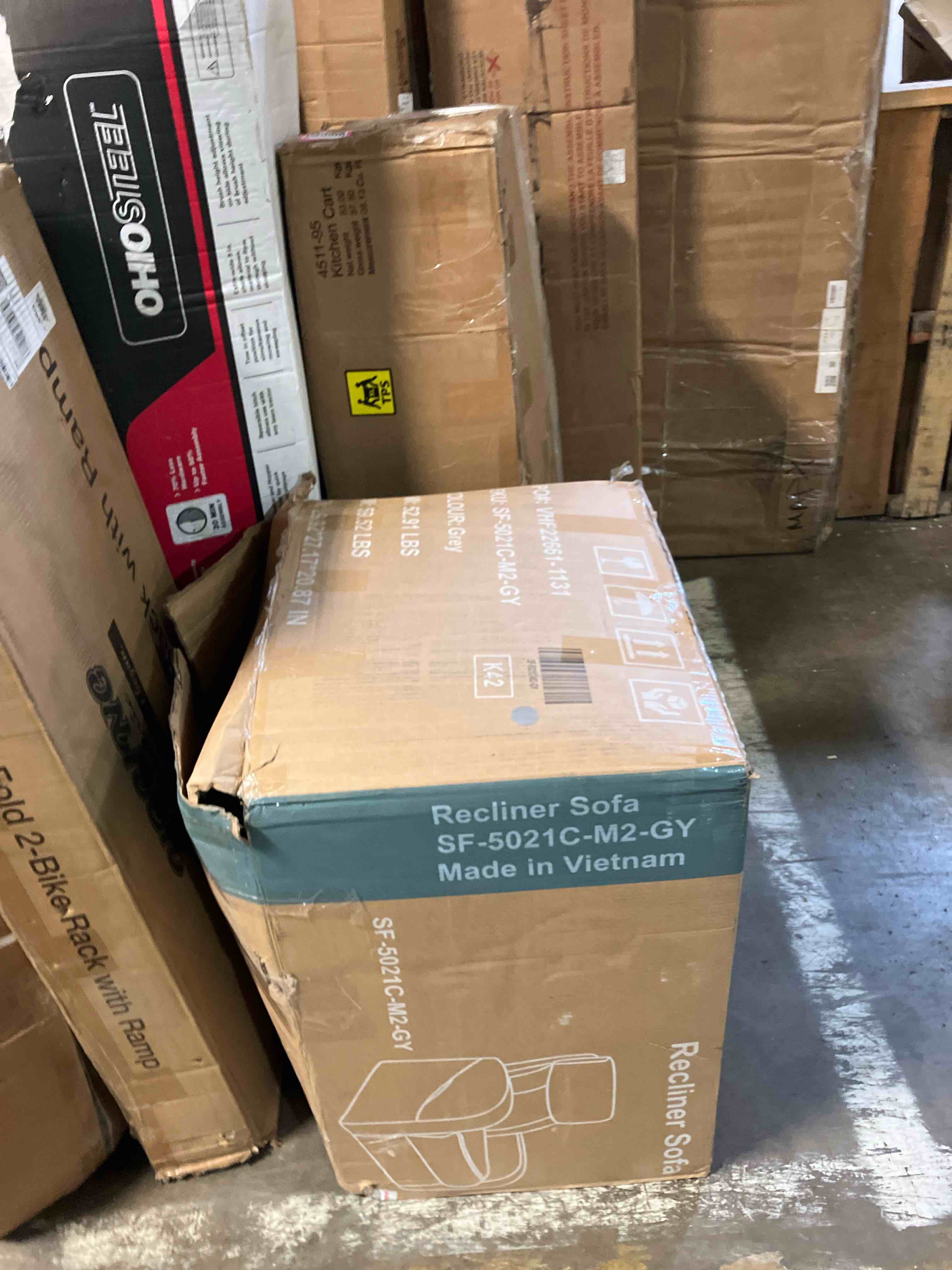 https://s3.amazonaws.com/lotting-images-prod/phillipi/PNK3538997_1753820954243.jpeg
