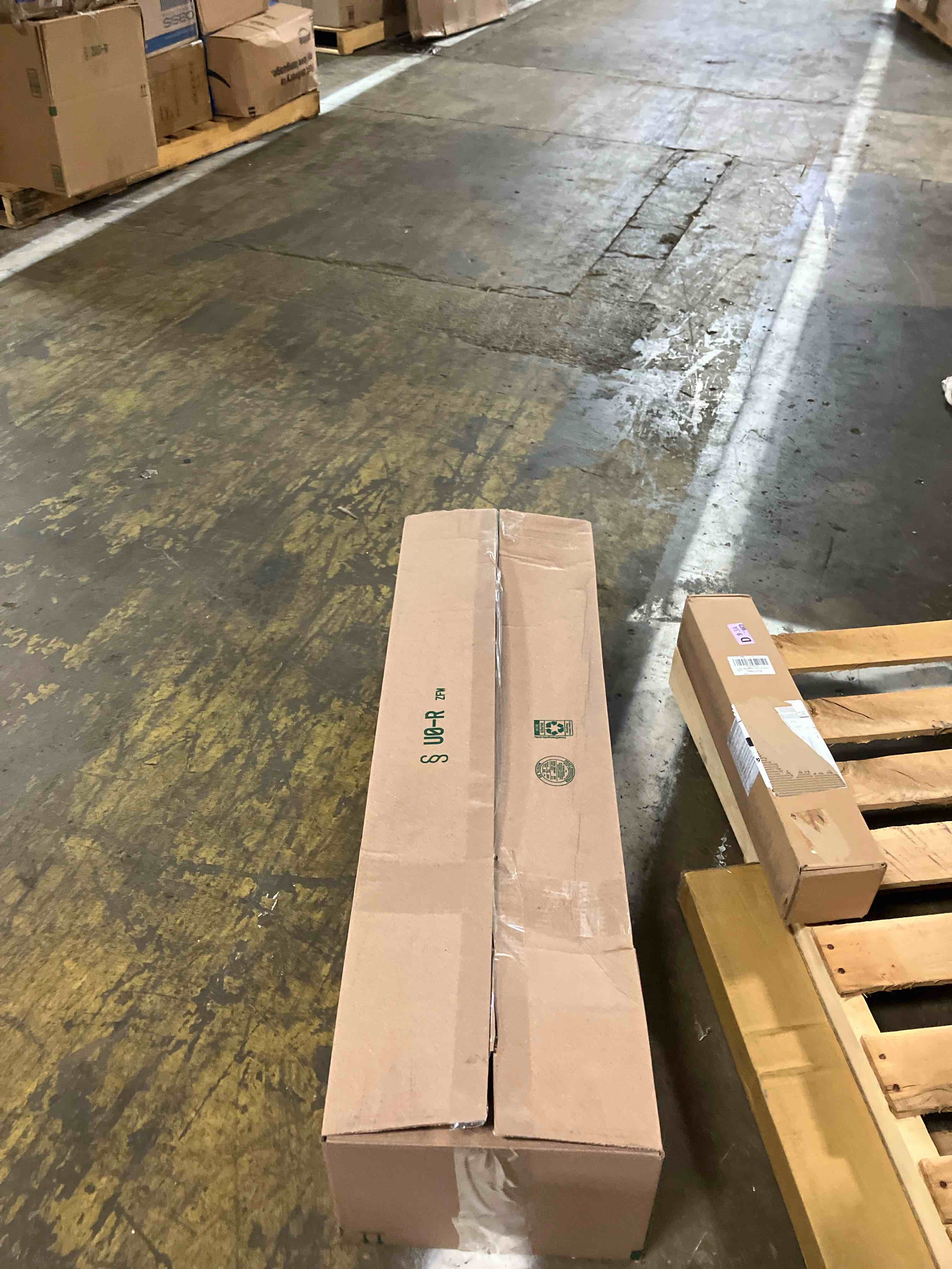 https://s3.amazonaws.com/lotting-images-prod/phillipi/PNK3539060_1753878973264.jpeg