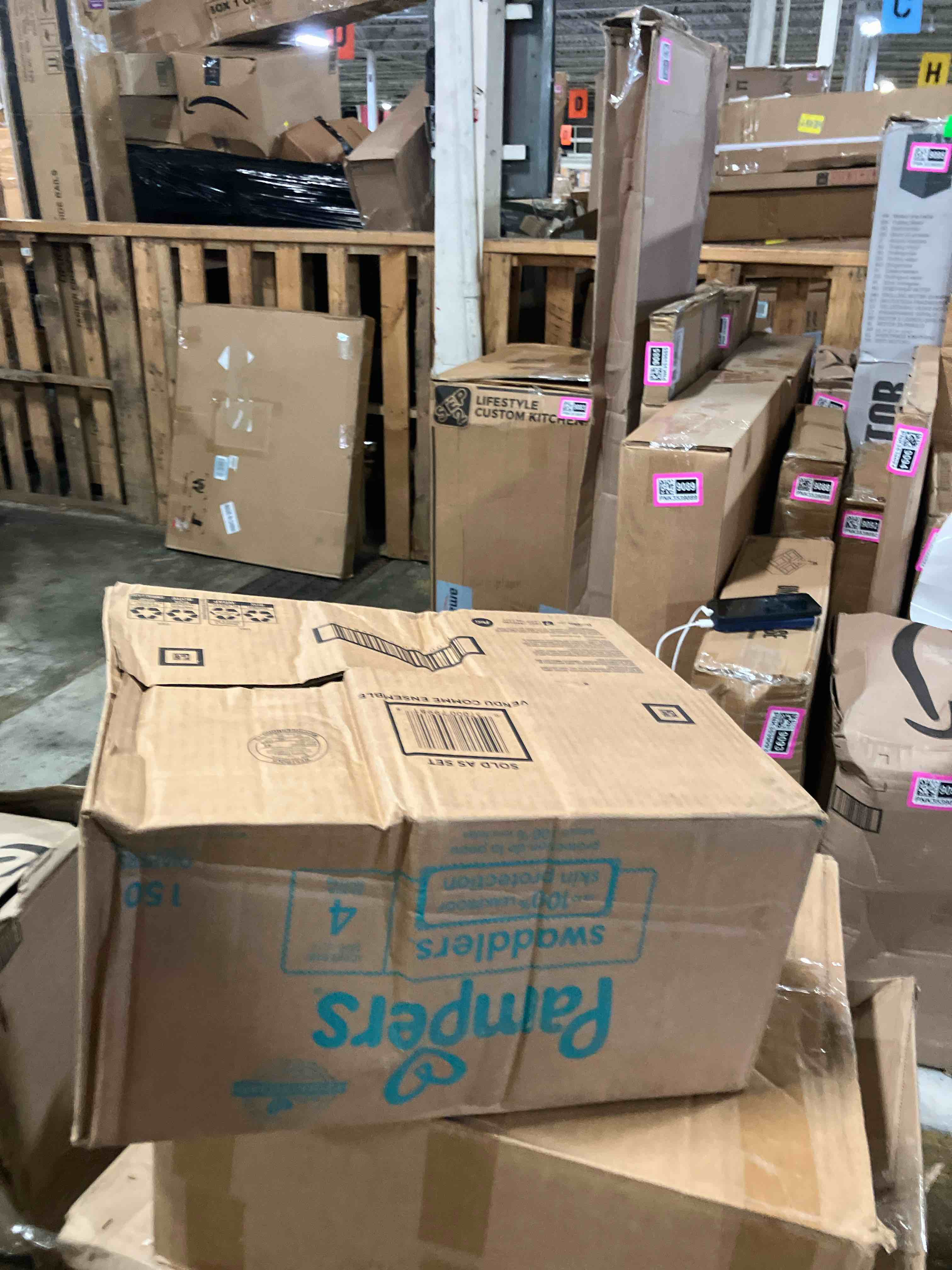 https://s3.amazonaws.com/lotting-images-prod/phillipi/PNK3539081_1753825218979.jpeg