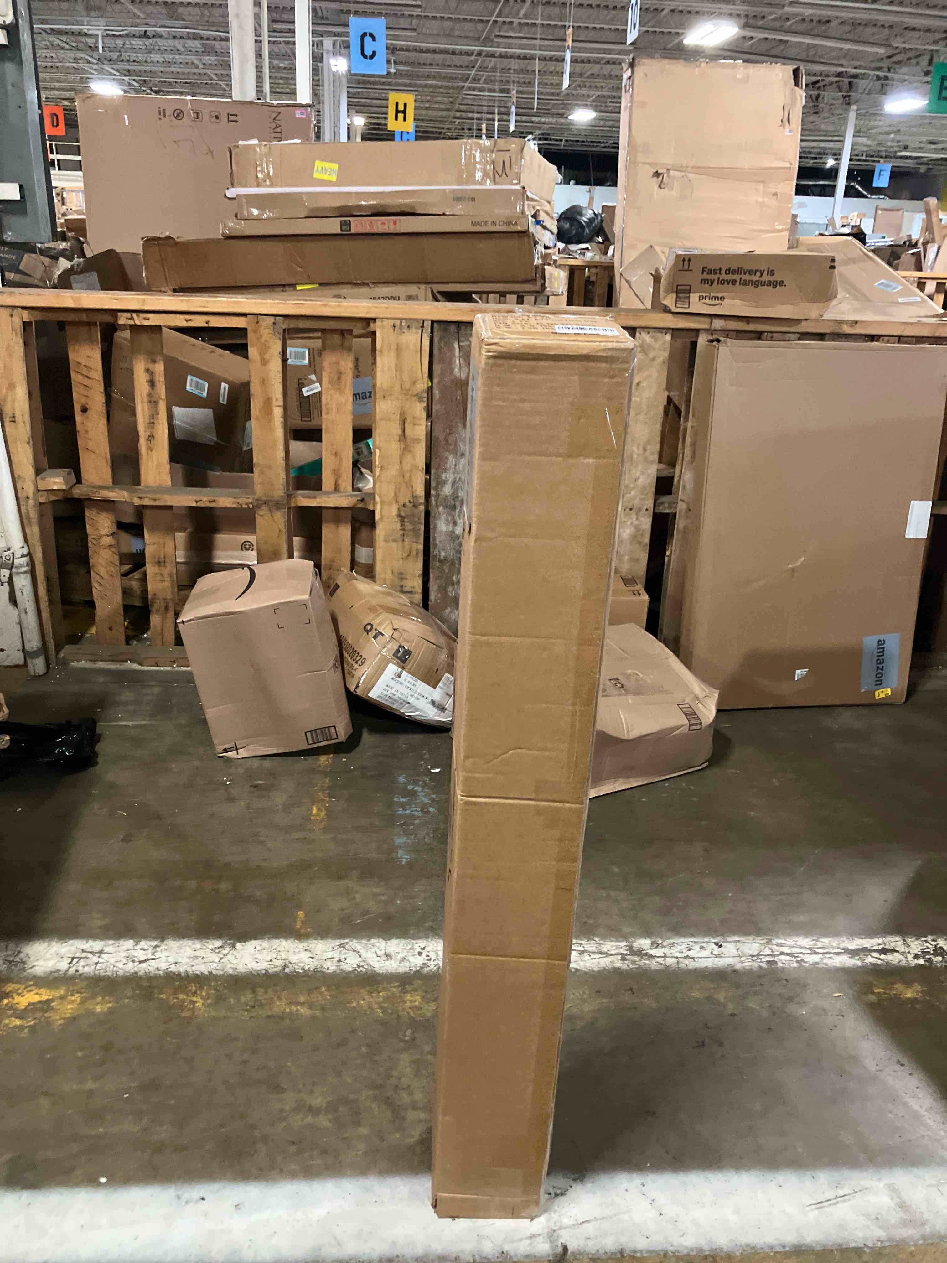 https://s3.amazonaws.com/lotting-images-prod/phillipi/PNK3539120_1753818156448.jpeg