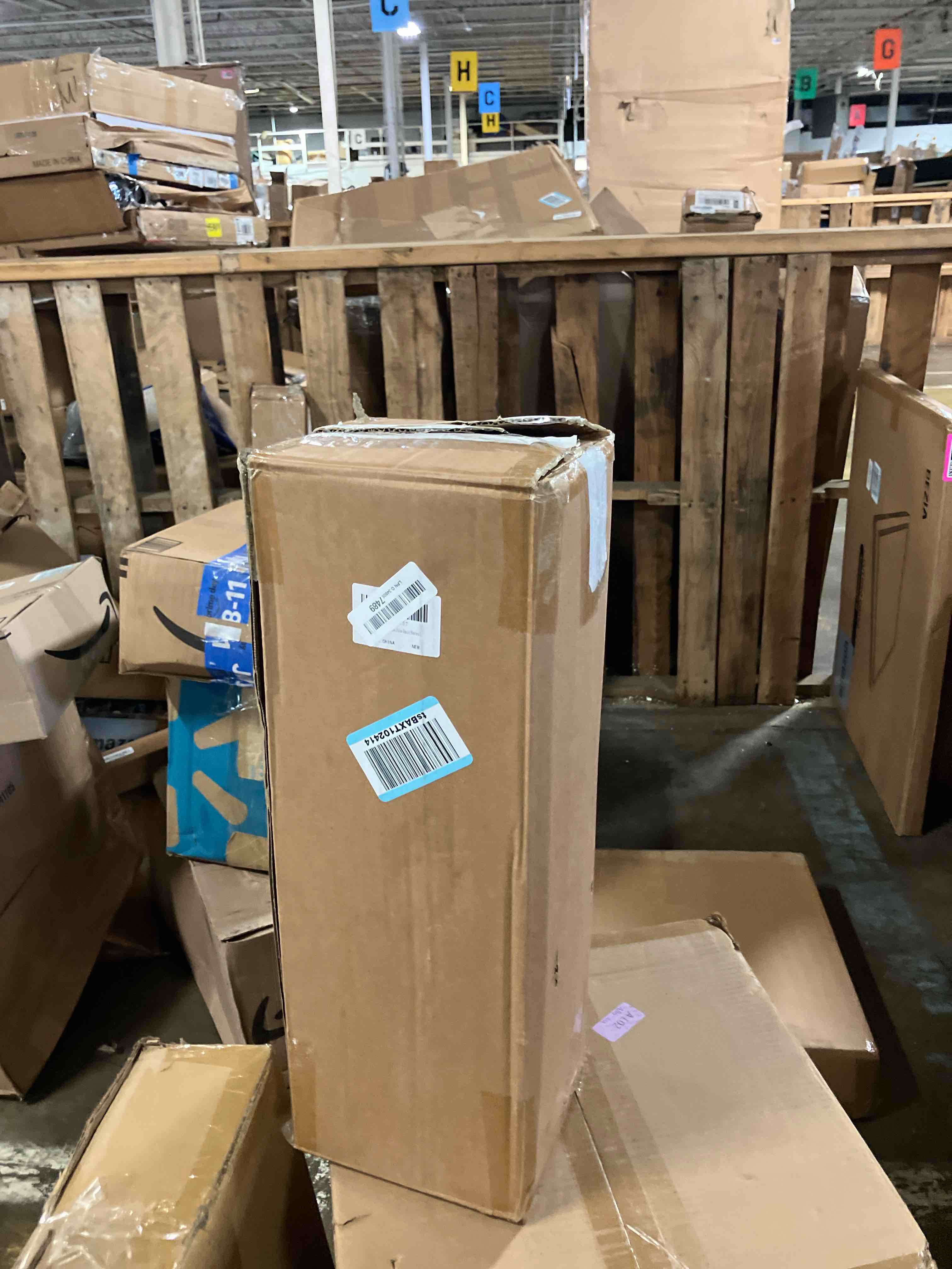 https://s3.amazonaws.com/lotting-images-prod/phillipi/PNK3539131_1753815859114.jpeg