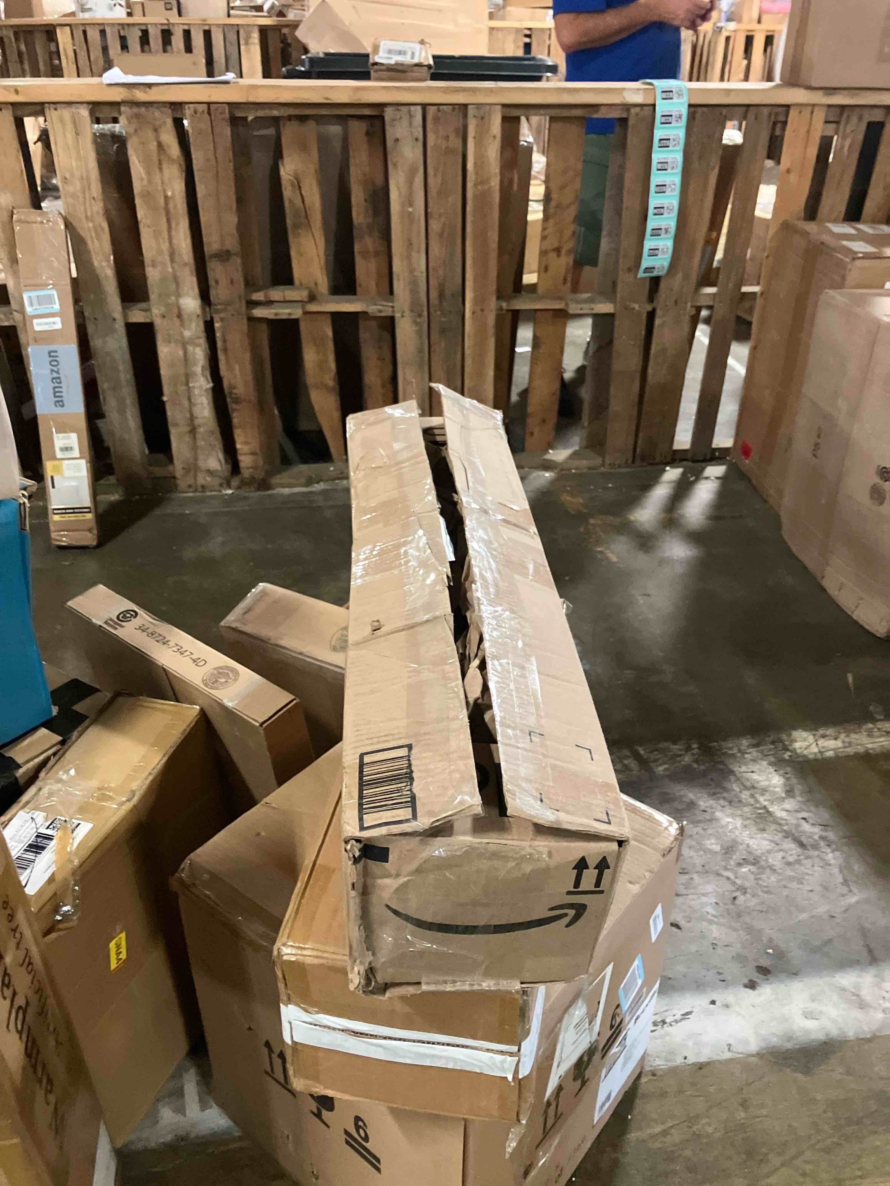 https://s3.amazonaws.com/lotting-images-prod/phillipi/PNK3539145_1753812493816.jpeg