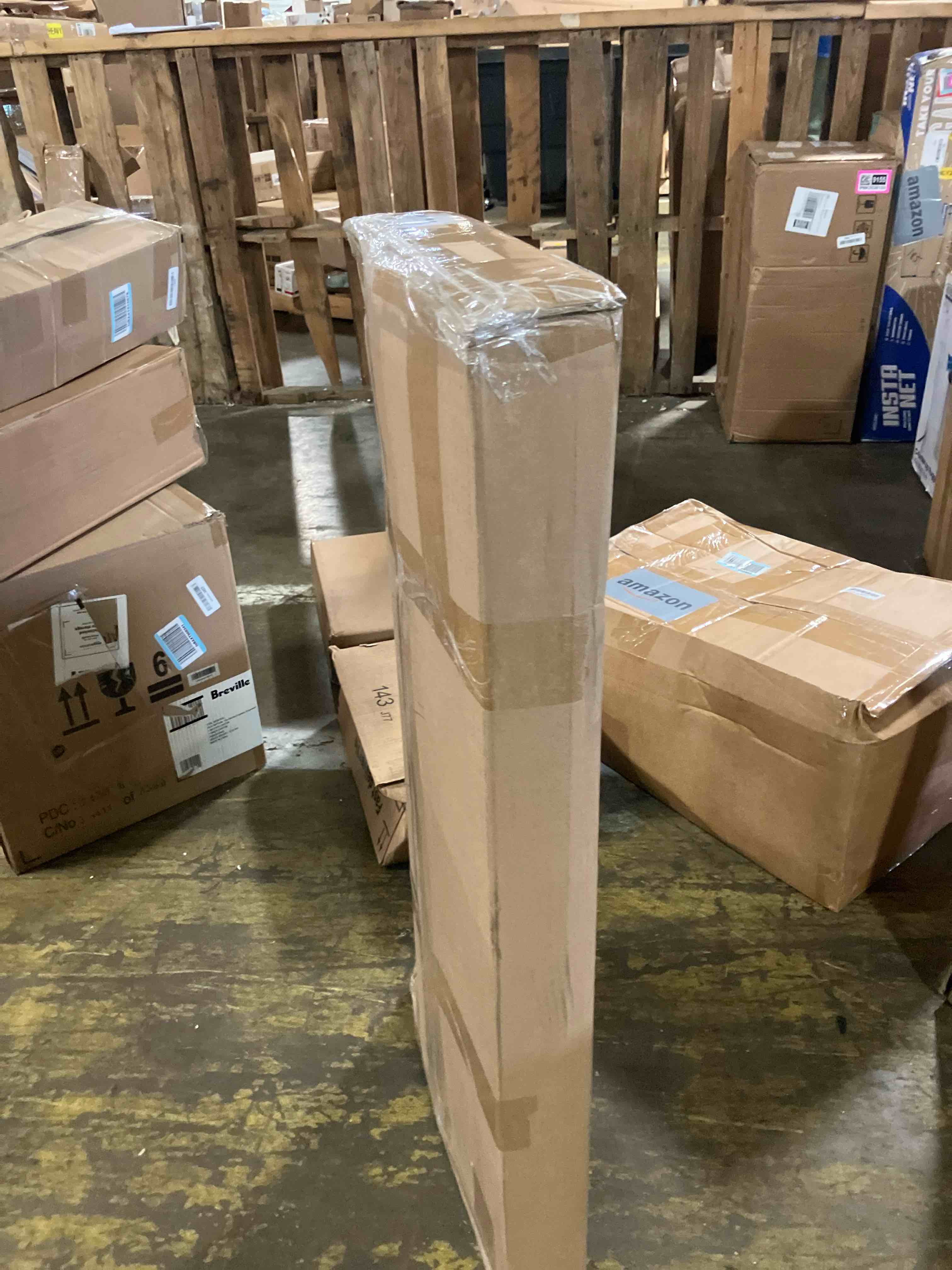 https://s3.amazonaws.com/lotting-images-prod/phillipi/PNK3539151_1753811593068.jpeg