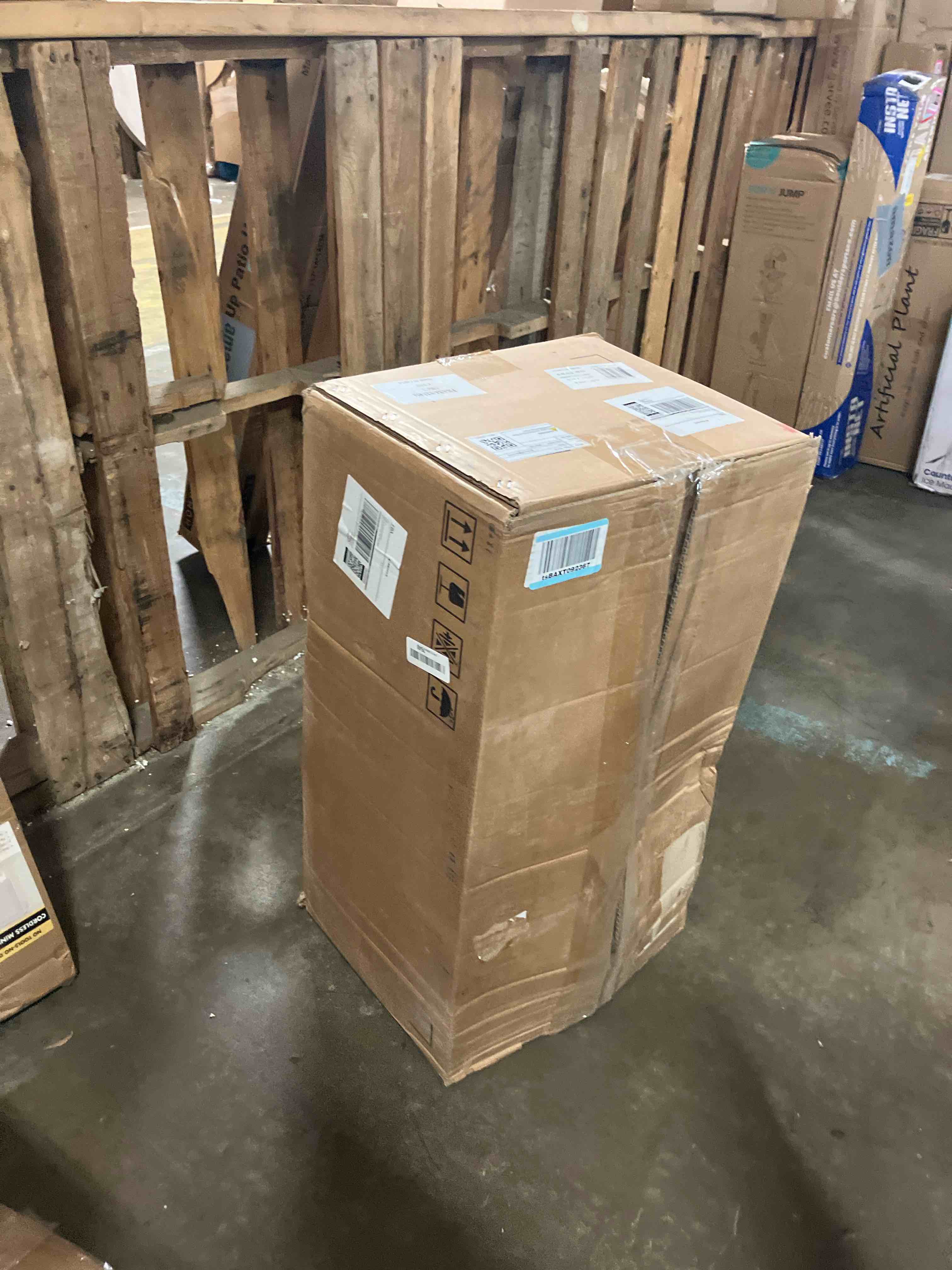 https://s3.amazonaws.com/lotting-images-prod/phillipi/PNK3539155_1753811224125.jpeg