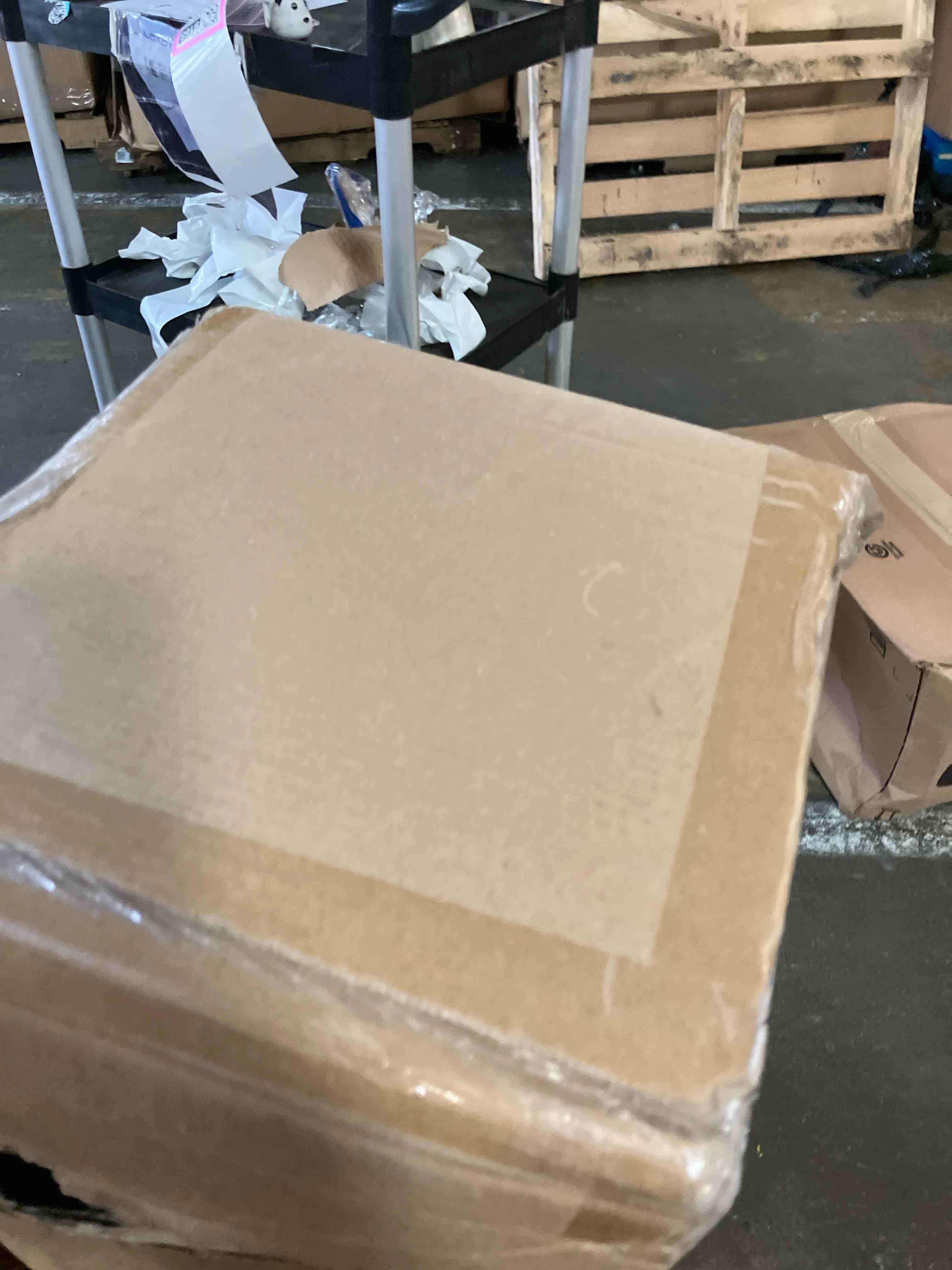 https://s3.amazonaws.com/lotting-images-prod/phillipi/PNK3539168_1753821368690.jpeg