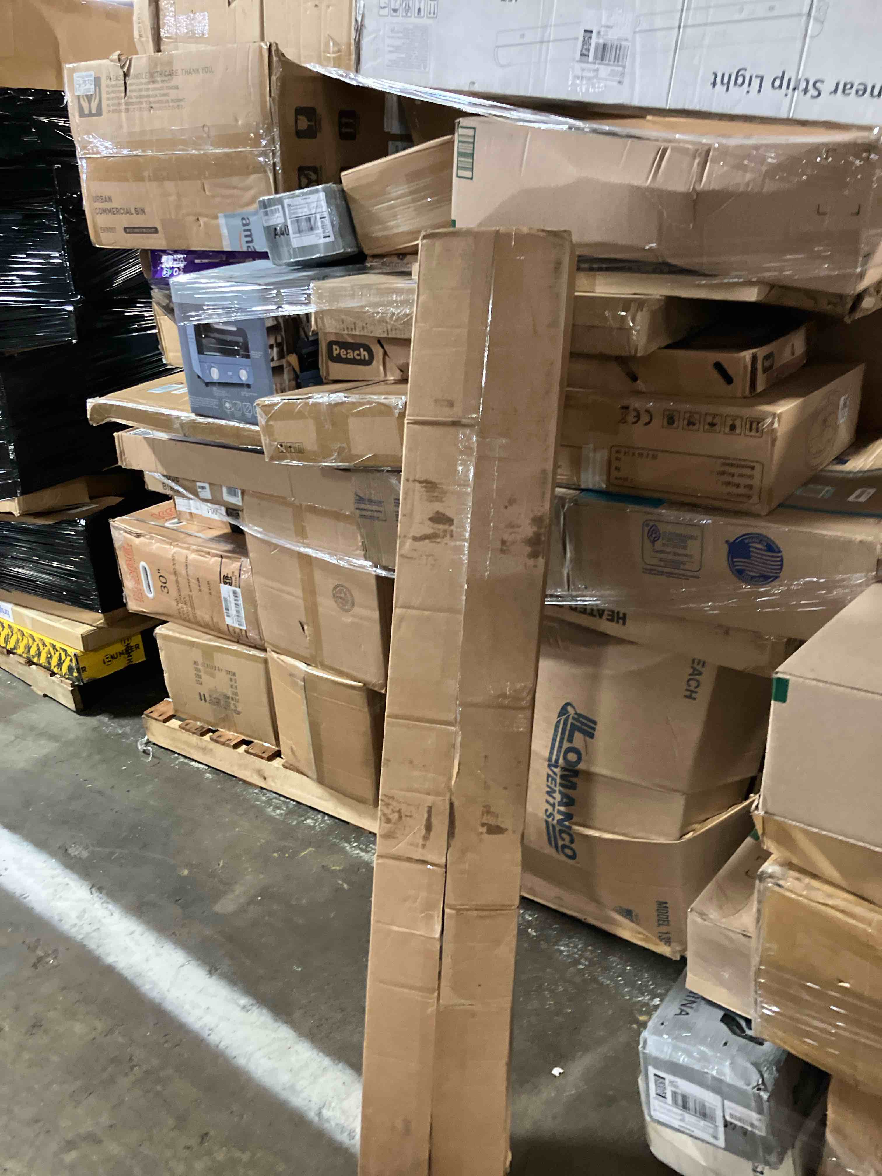 https://s3.amazonaws.com/lotting-images-prod/phillipi/PNK3539191_1753887631048.jpeg