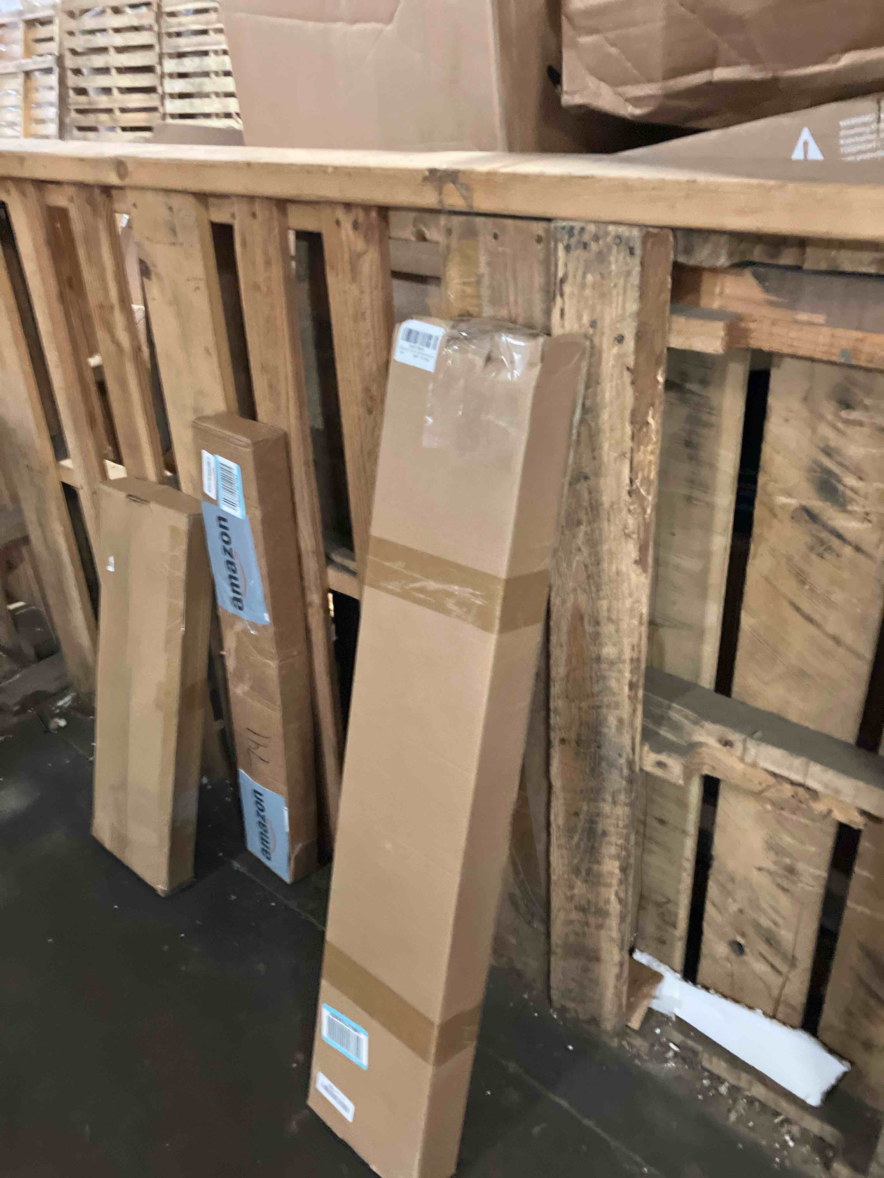 https://s3.amazonaws.com/lotting-images-prod/phillipi/PNK3539193_1753887034972.jpeg