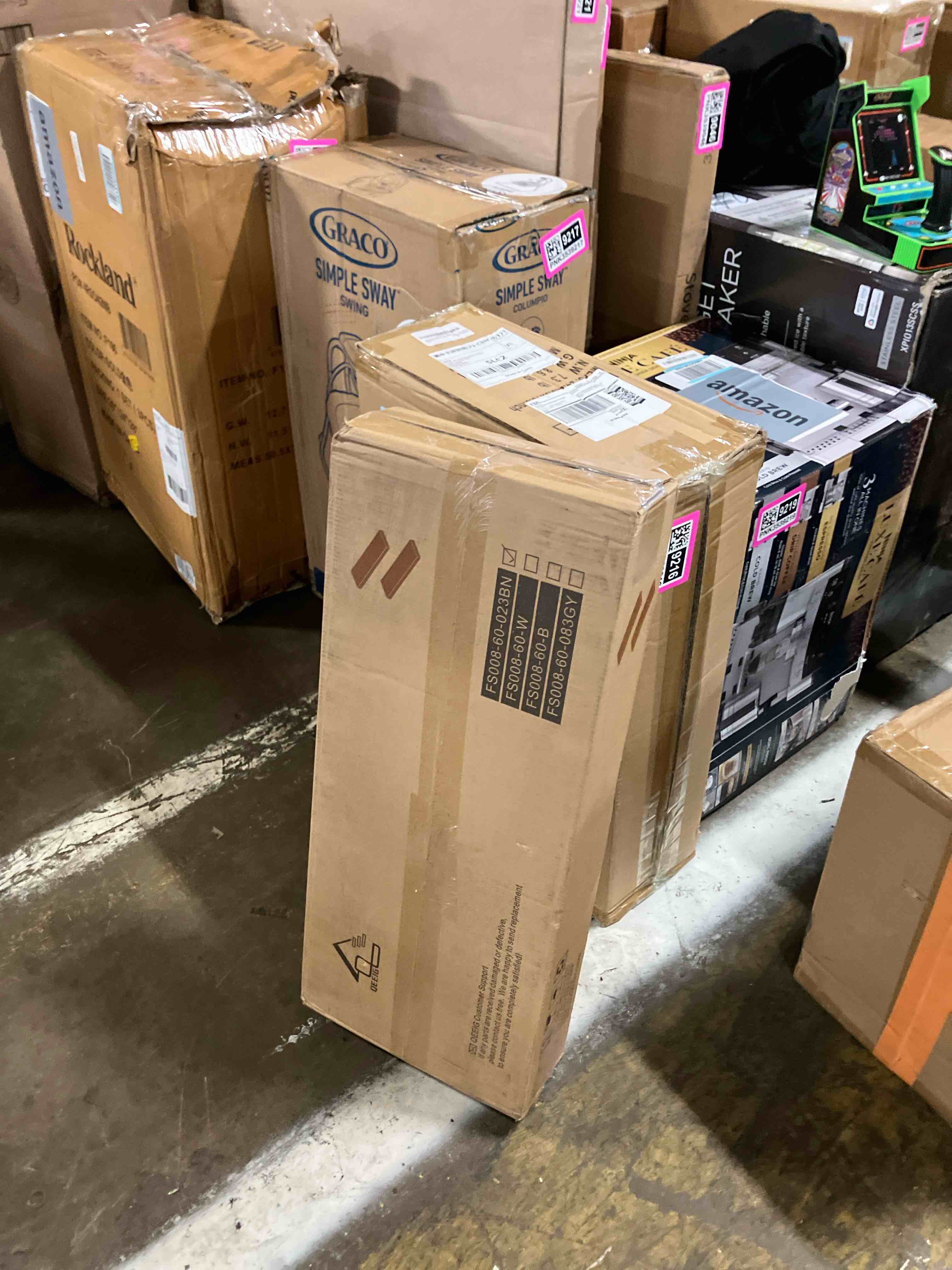 https://s3.amazonaws.com/lotting-images-prod/phillipi/PNK3539215_1753883928937.jpeg